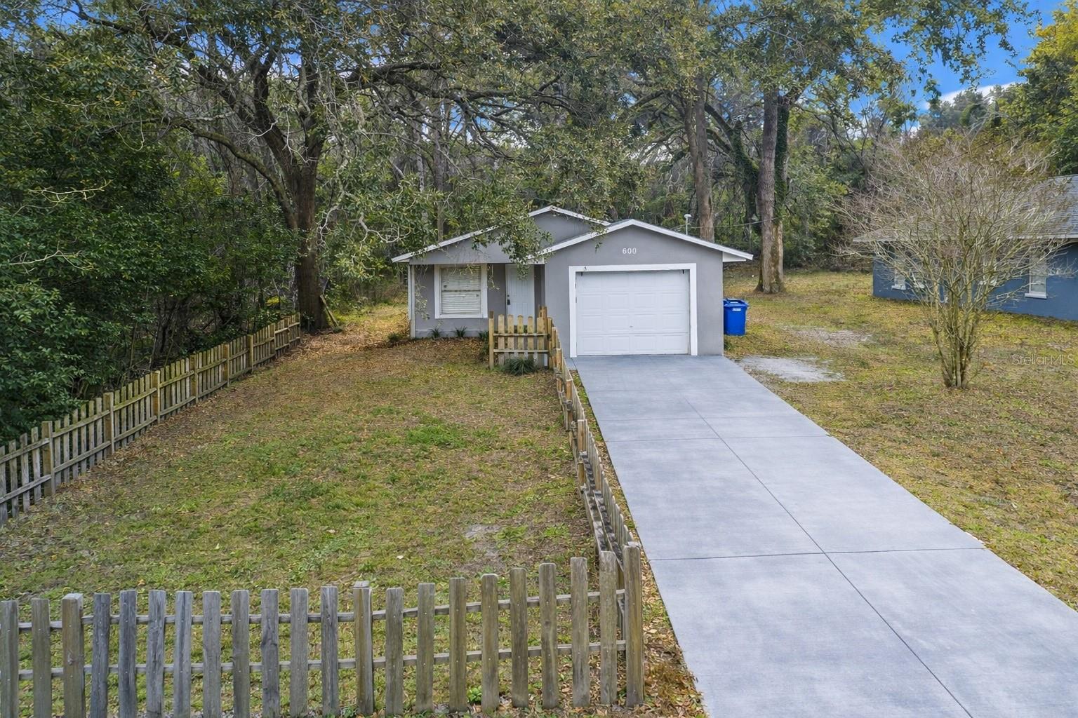 Image 19 of 24 For 600 Clarke Street