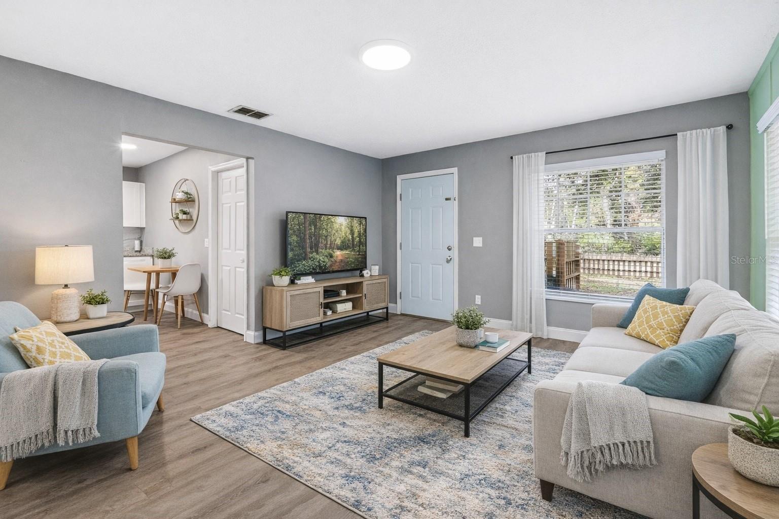 Image 3 of 24 For 600 Clarke Street