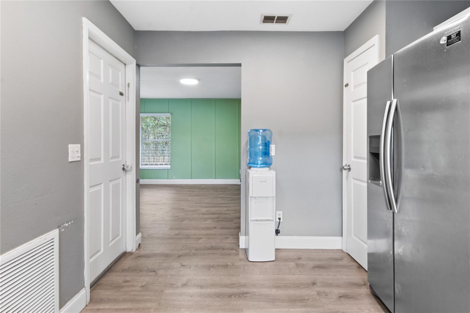 Image 6 of 24 For 600 Clarke Street