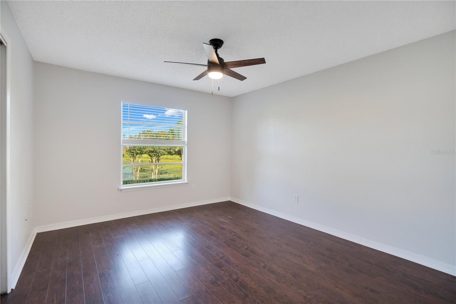 Image 11 of 27 For 100 Reserve Circle 104