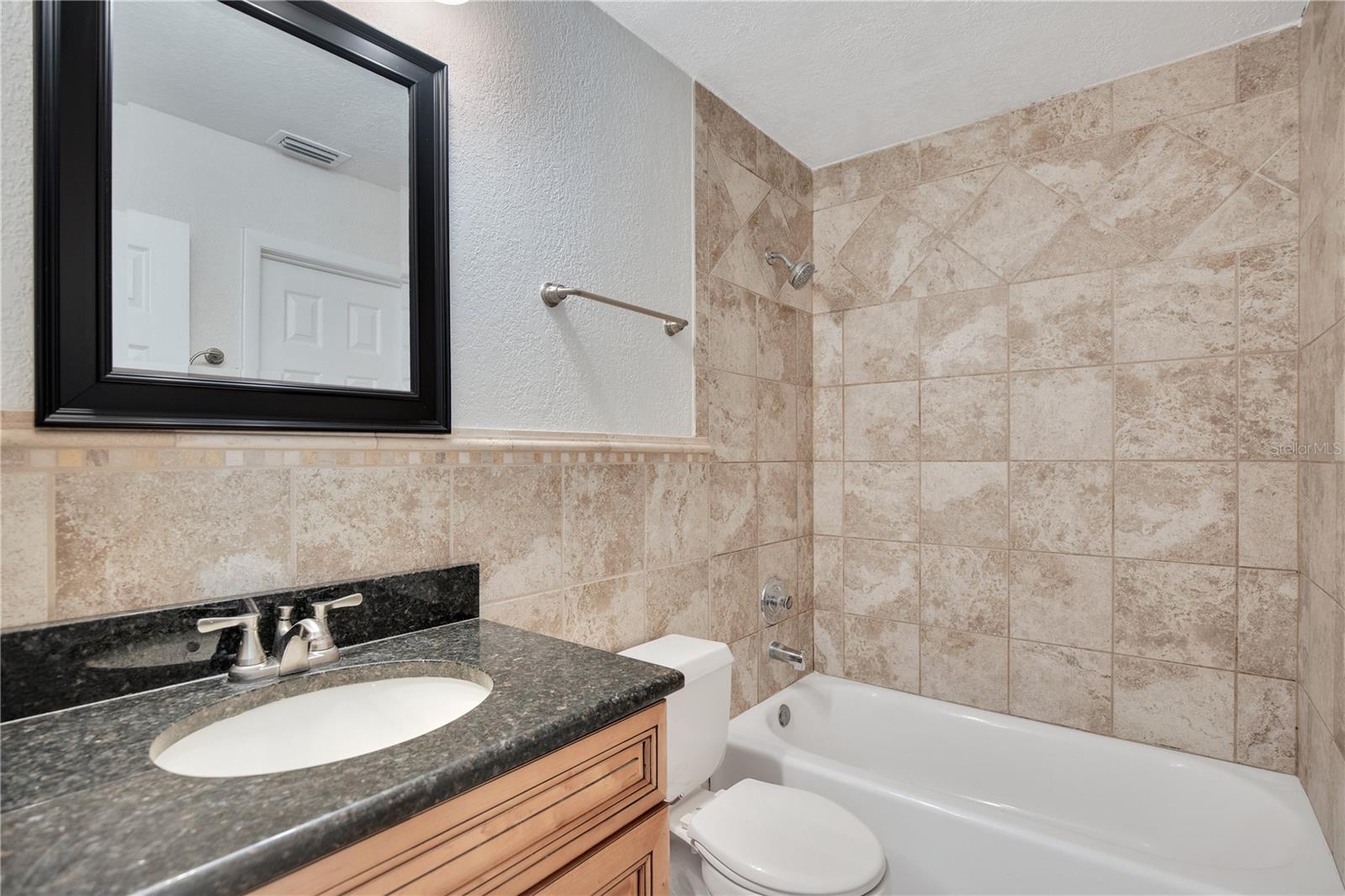 Image 12 of 27 For 100 Reserve Circle 104