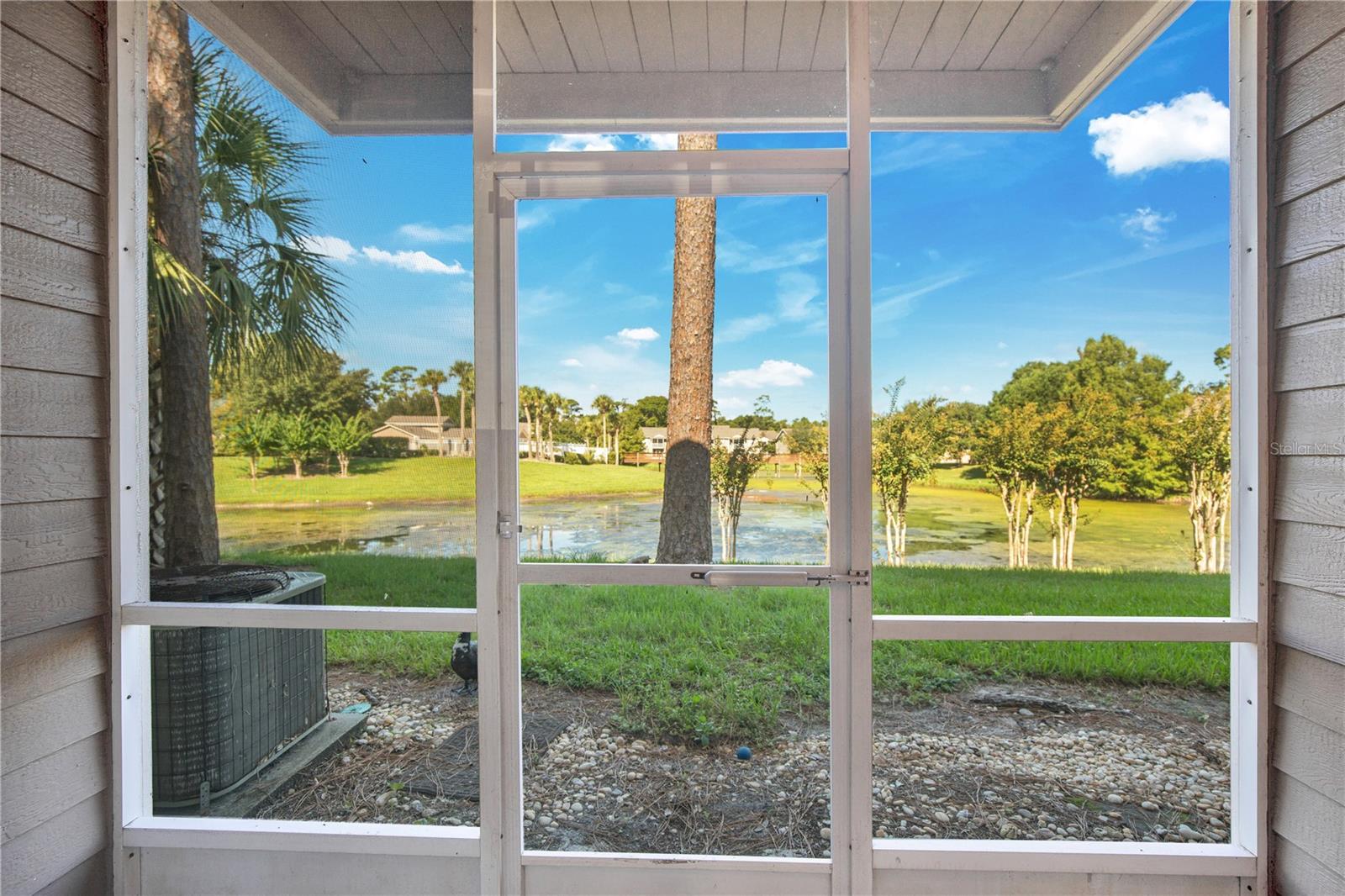 Image 16 of 27 For 100 Reserve Circle 104