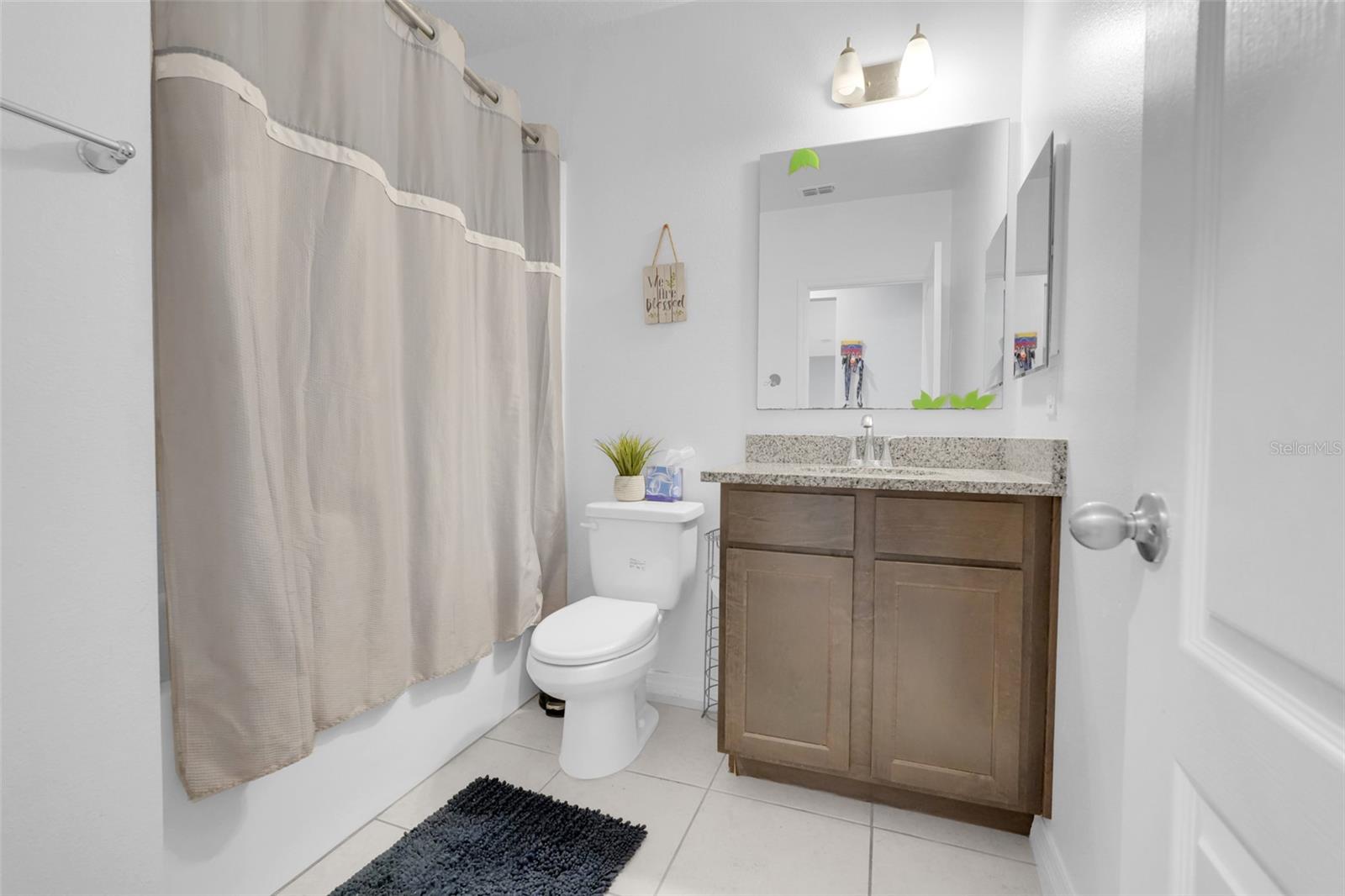 Image 29 of 38 For 15211 Silver Eagle Road