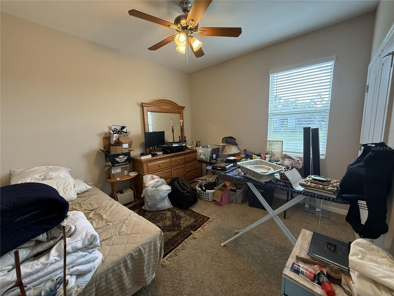 Image 8 of 26 For 16418 Woodside Glen