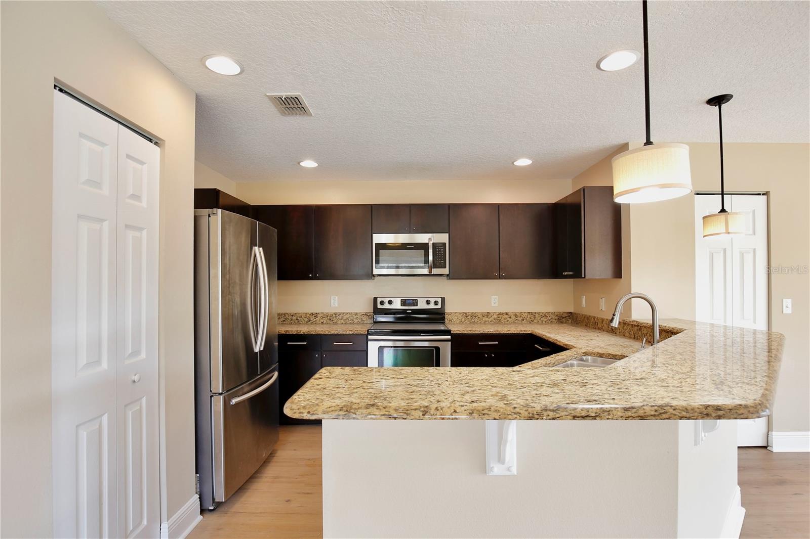 Image 6 of 25 For 3811 Gliding Place