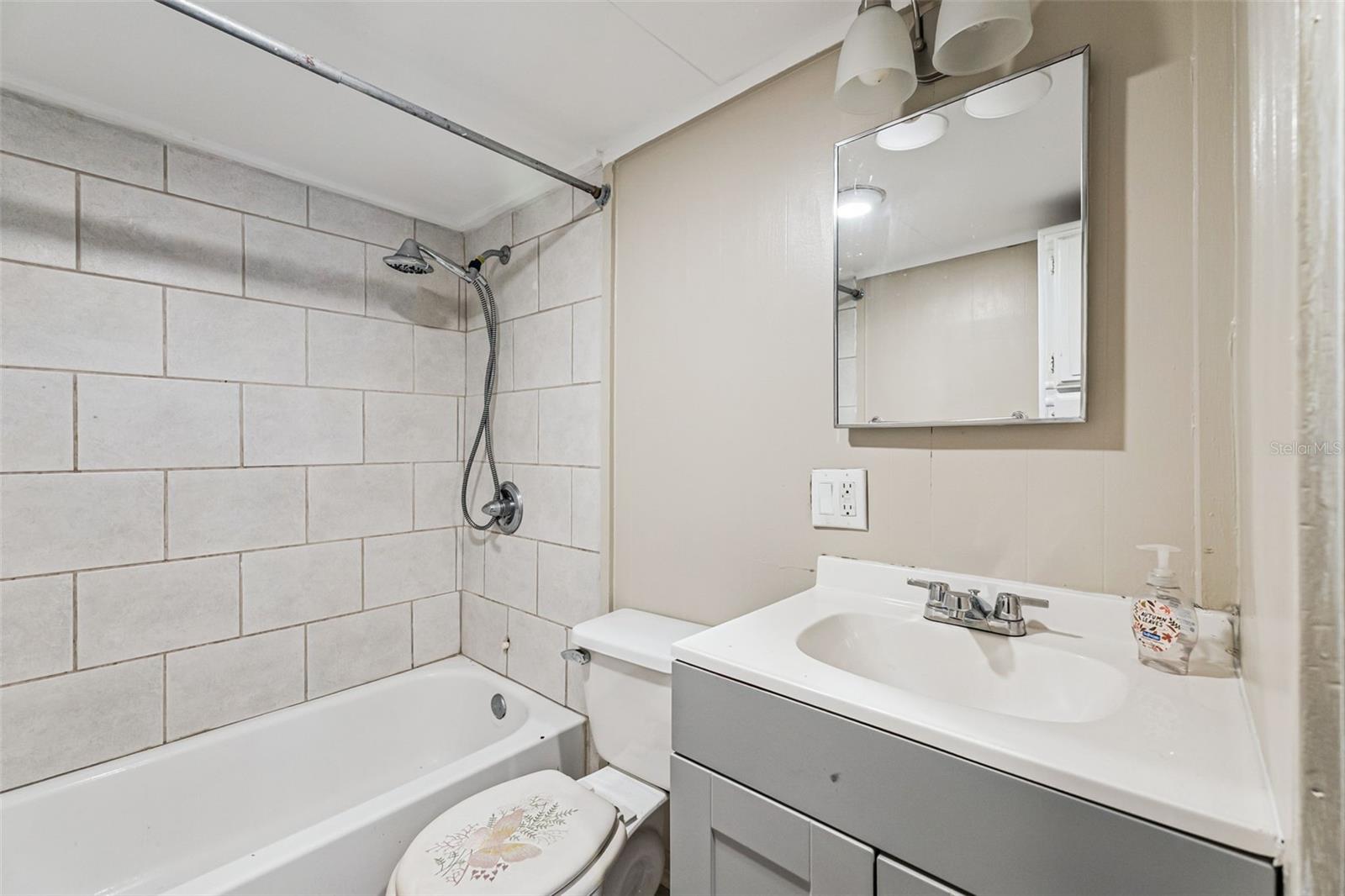 Image 14 of 20 For 1116 19th Street