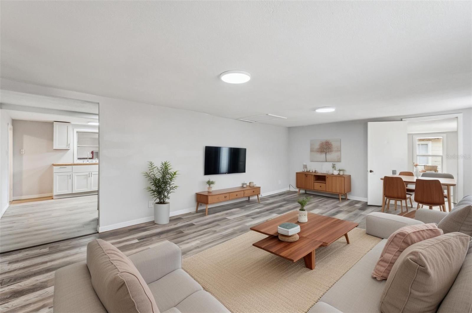 Image 3 of 20 For 1116 19th Street