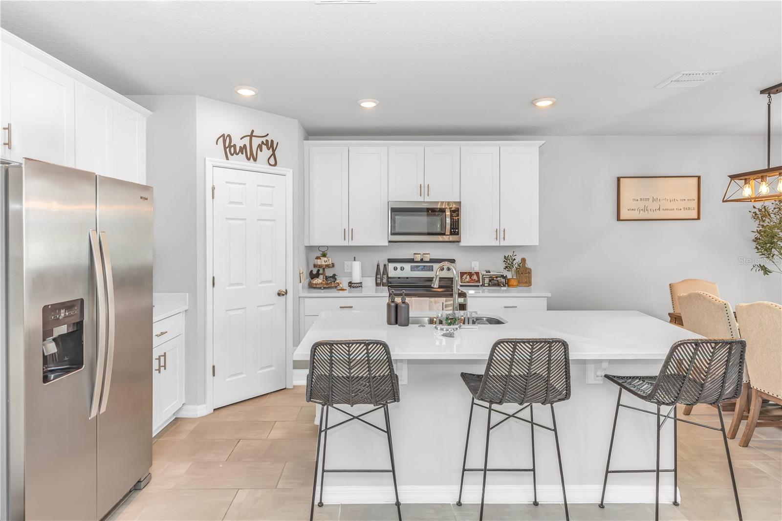 Image 3 of 23 For 224 Towns Circle