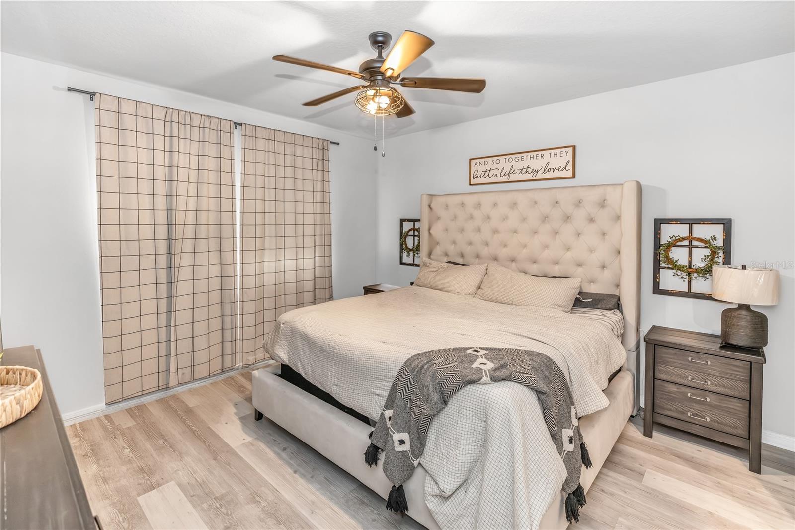 Image 8 of 23 For 224 Towns Circle