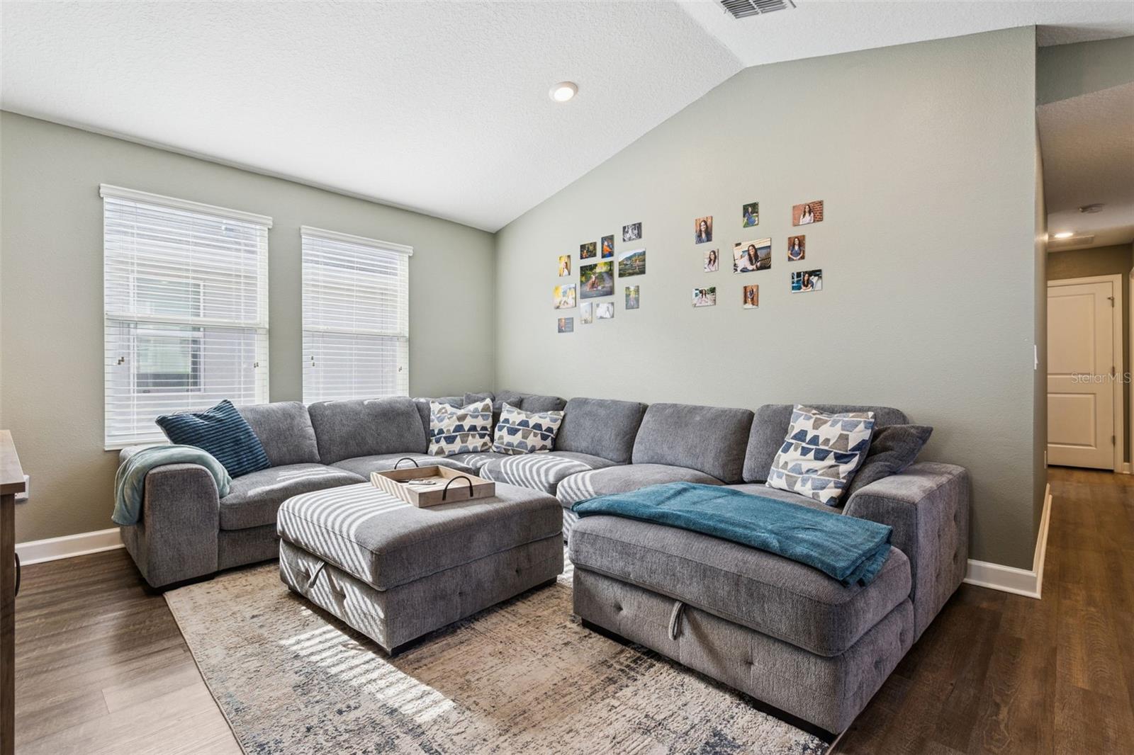 Image 16 of 32 For 10043 Sequel Alley