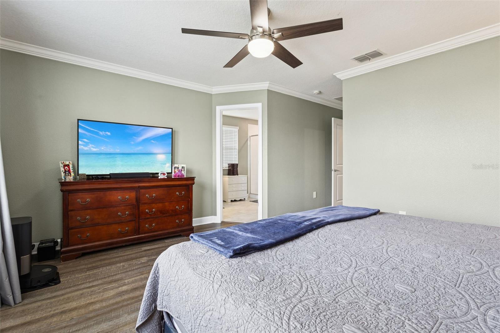 Image 18 of 32 For 10043 Sequel Alley