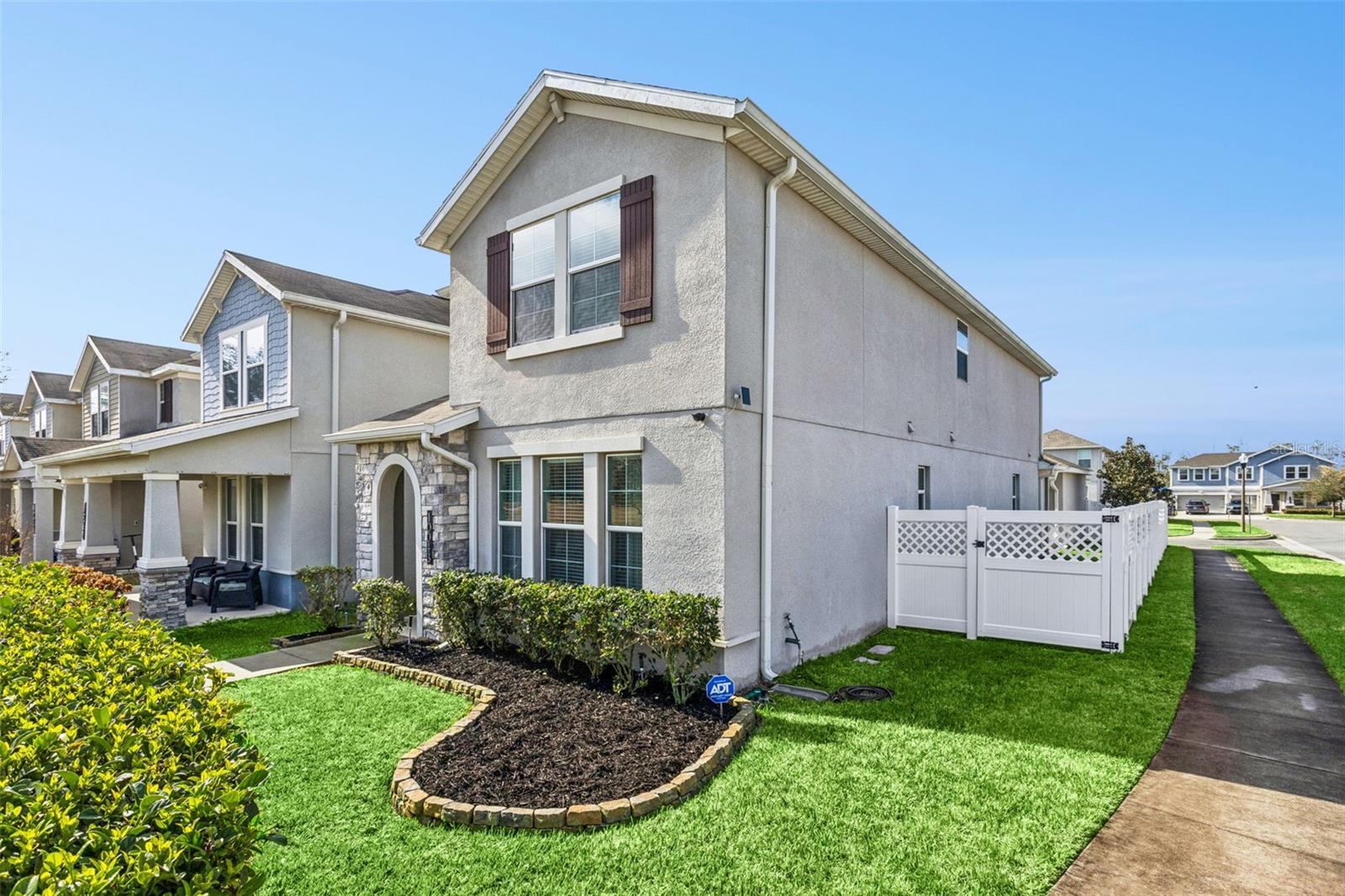 Image 2 of 32 For 10043 Sequel Alley