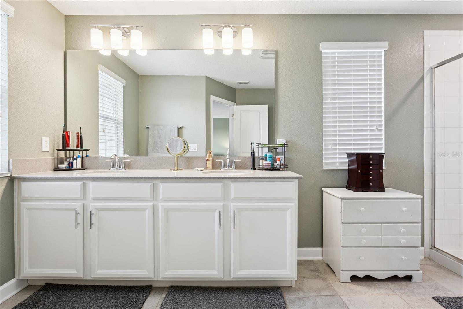 Image 20 of 32 For 10043 Sequel Alley