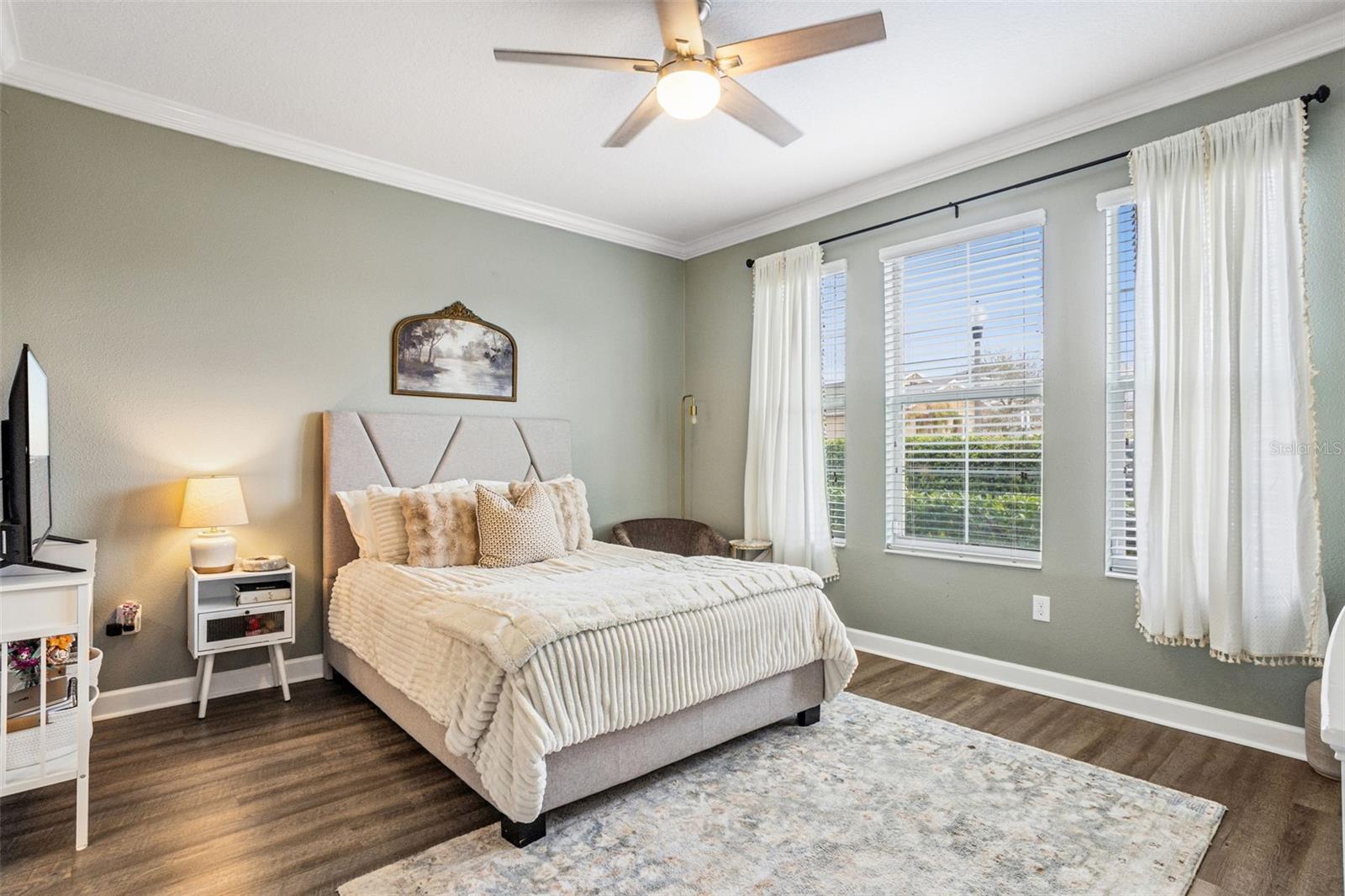 Image 6 of 32 For 10043 Sequel Alley