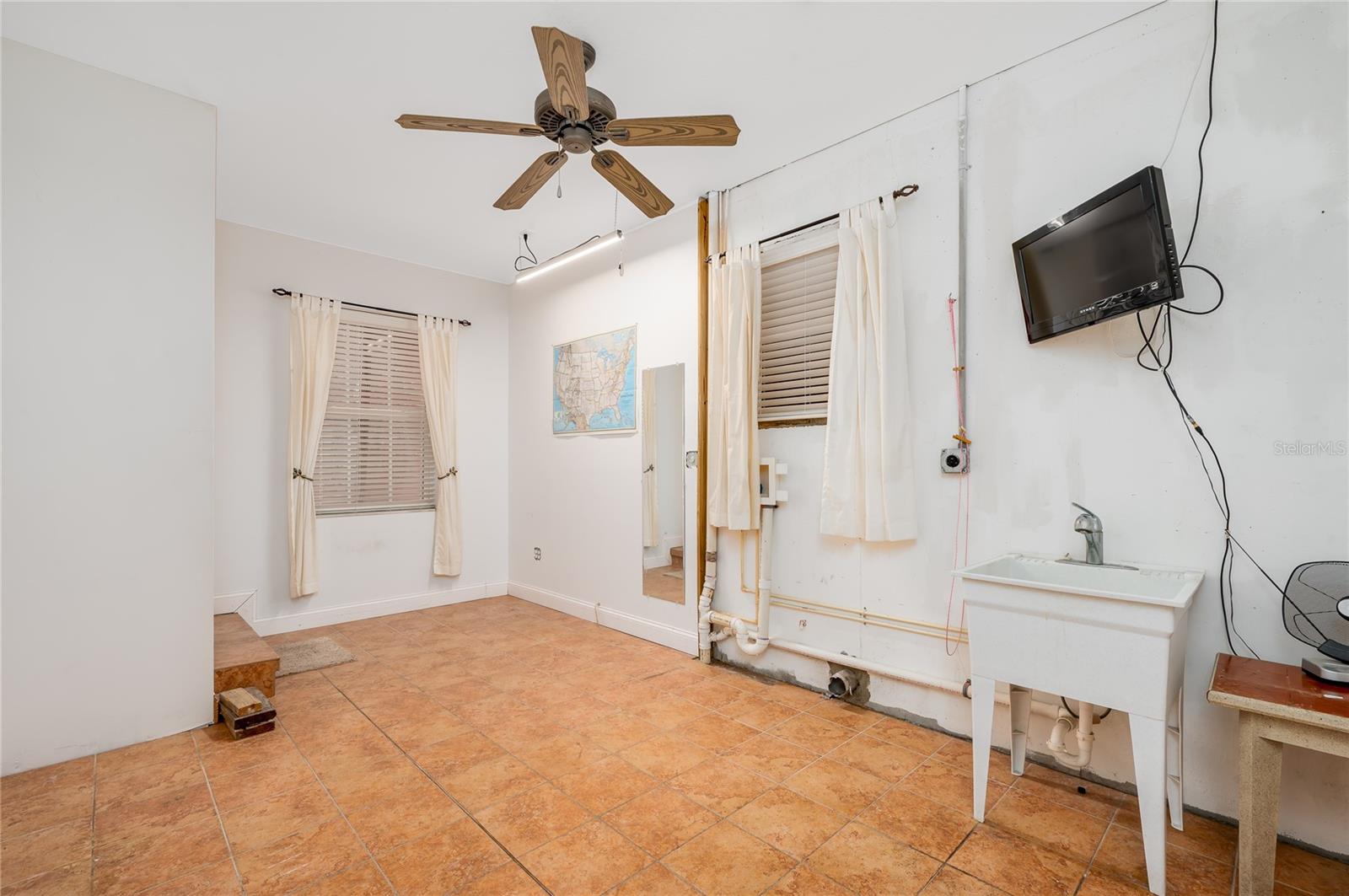 Image 13 of 58 For 214 Gary Avenue