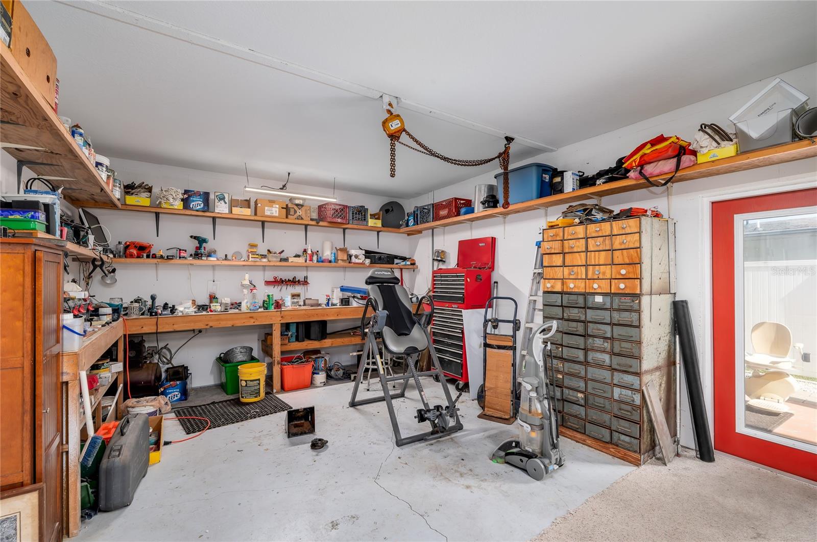 Image 14 of 58 For 214 Gary Avenue