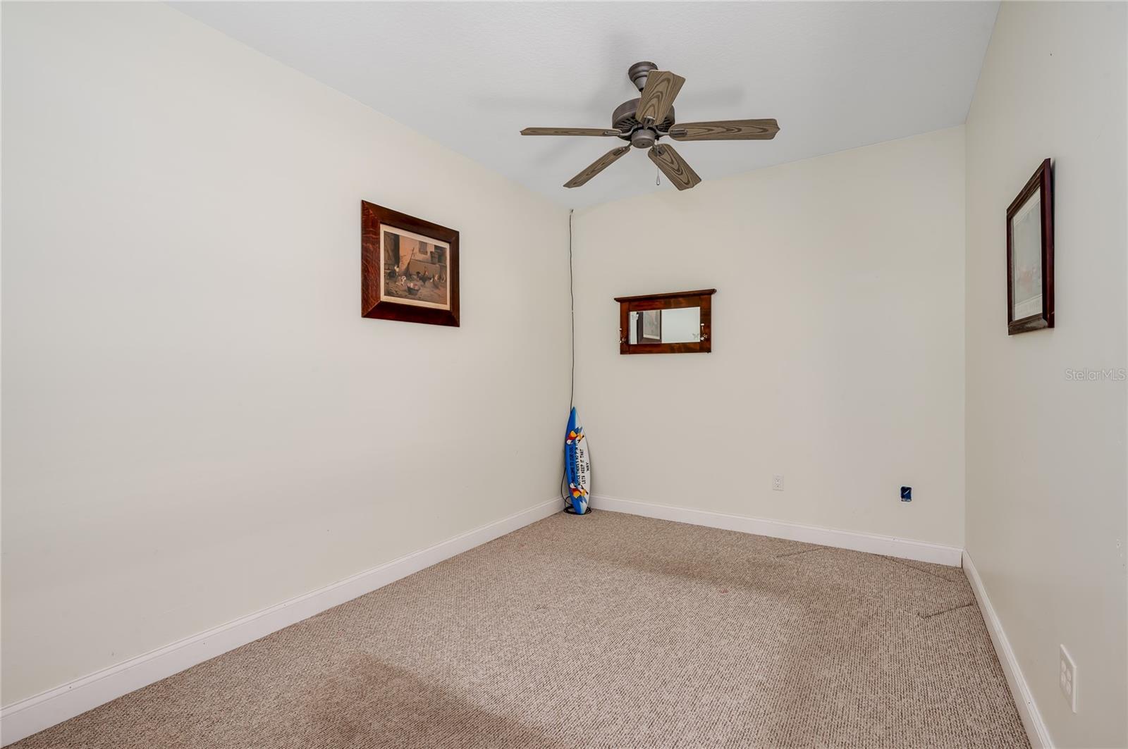 Image 16 of 58 For 214 Gary Avenue