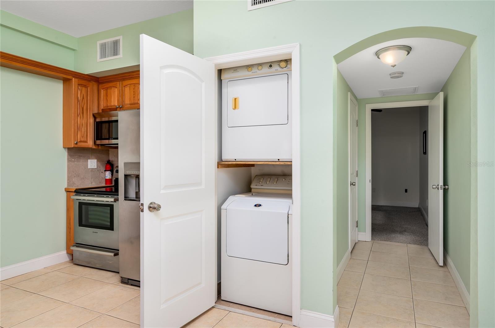 Image 20 of 58 For 214 Gary Avenue