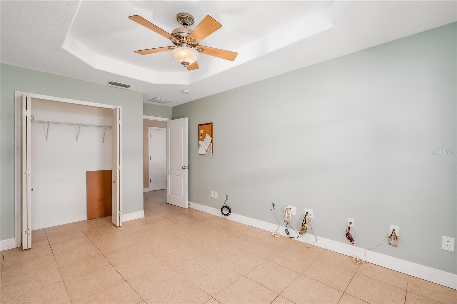 Image 23 of 58 For 214 Gary Avenue