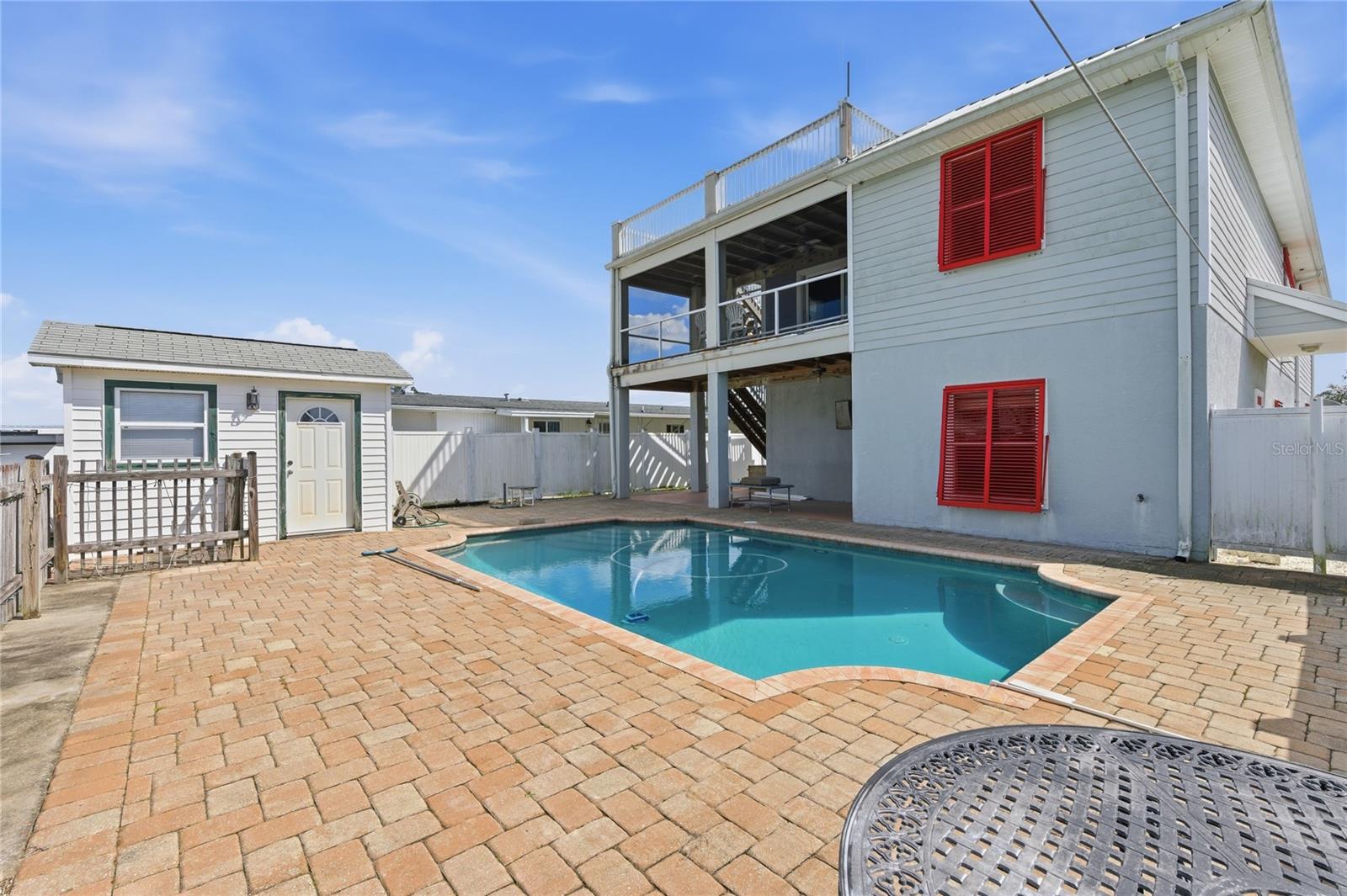 Image 3 of 58 For 214 Gary Avenue