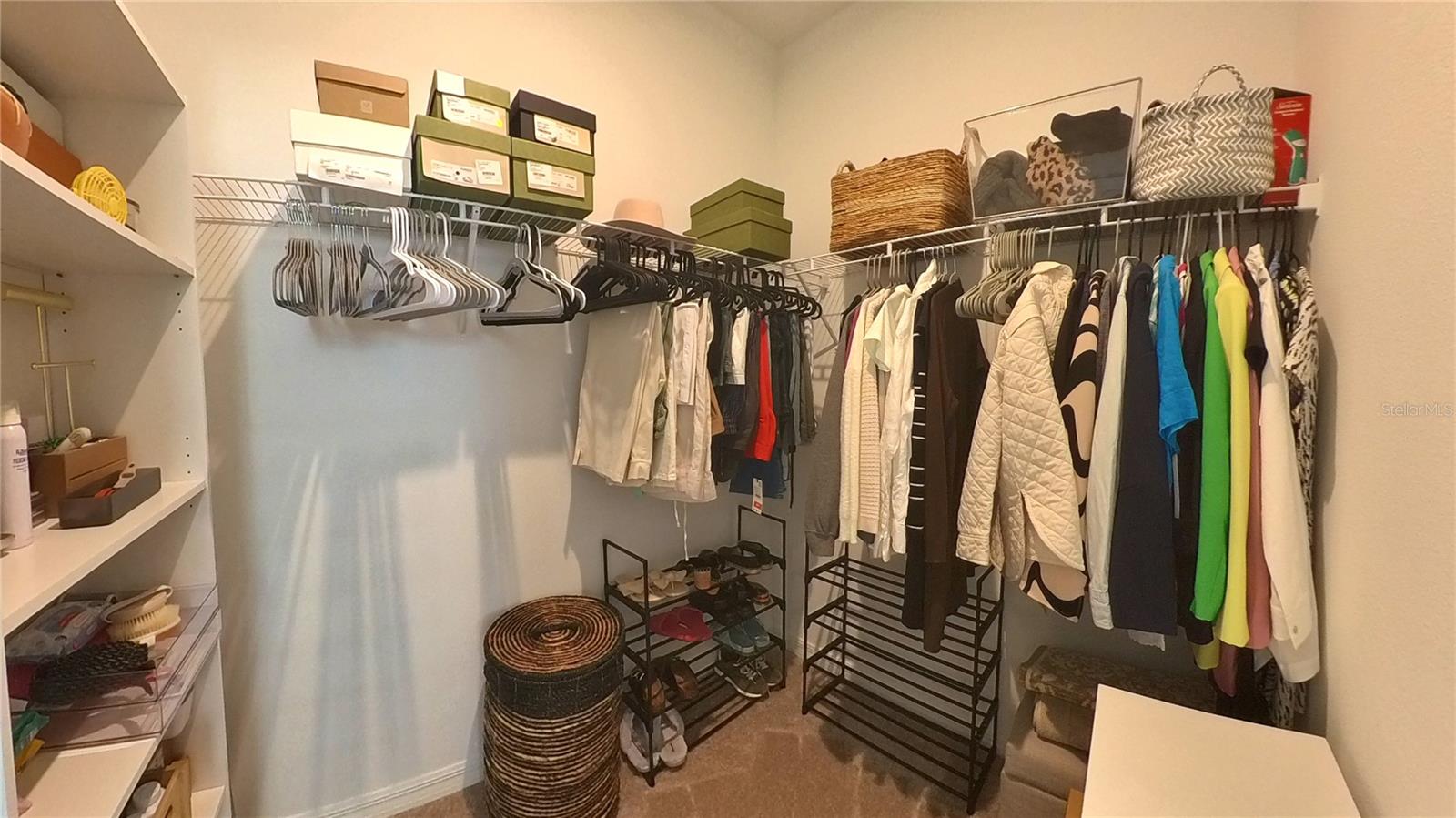 Image 23 of 32 For 554 Orient Avenue