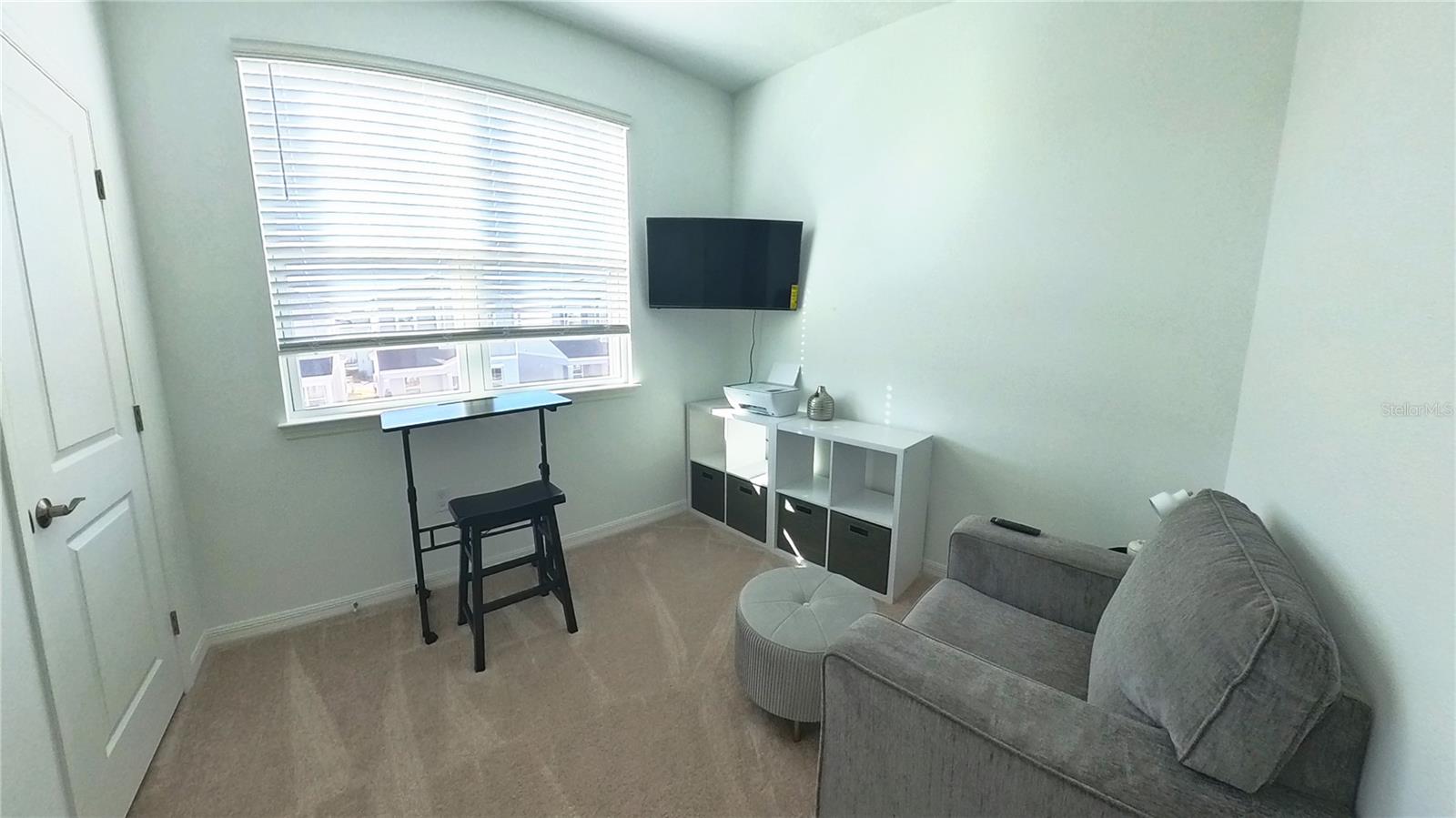 Image 28 of 32 For 554 Orient Avenue