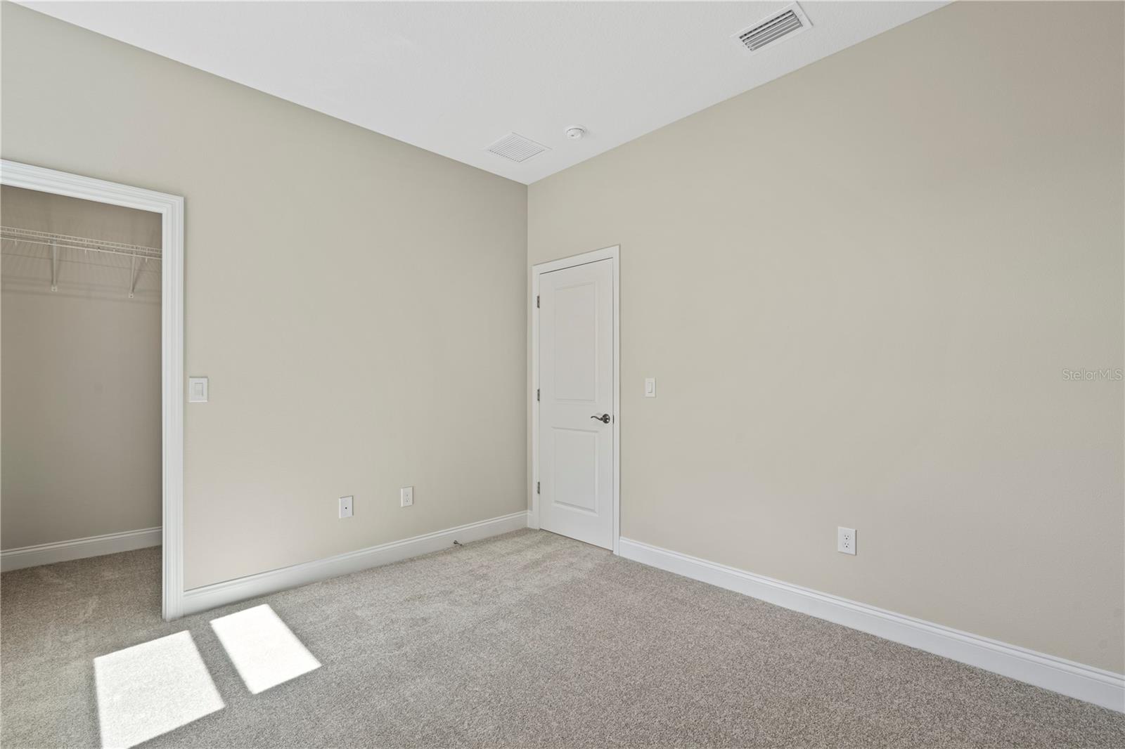 Image 10 of 30 For 12144 Stoneleigh Alley