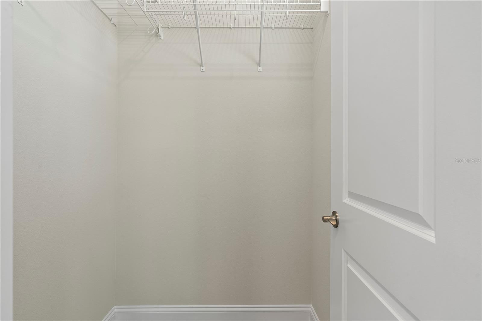 Image 7 of 30 For 12144 Stoneleigh Alley