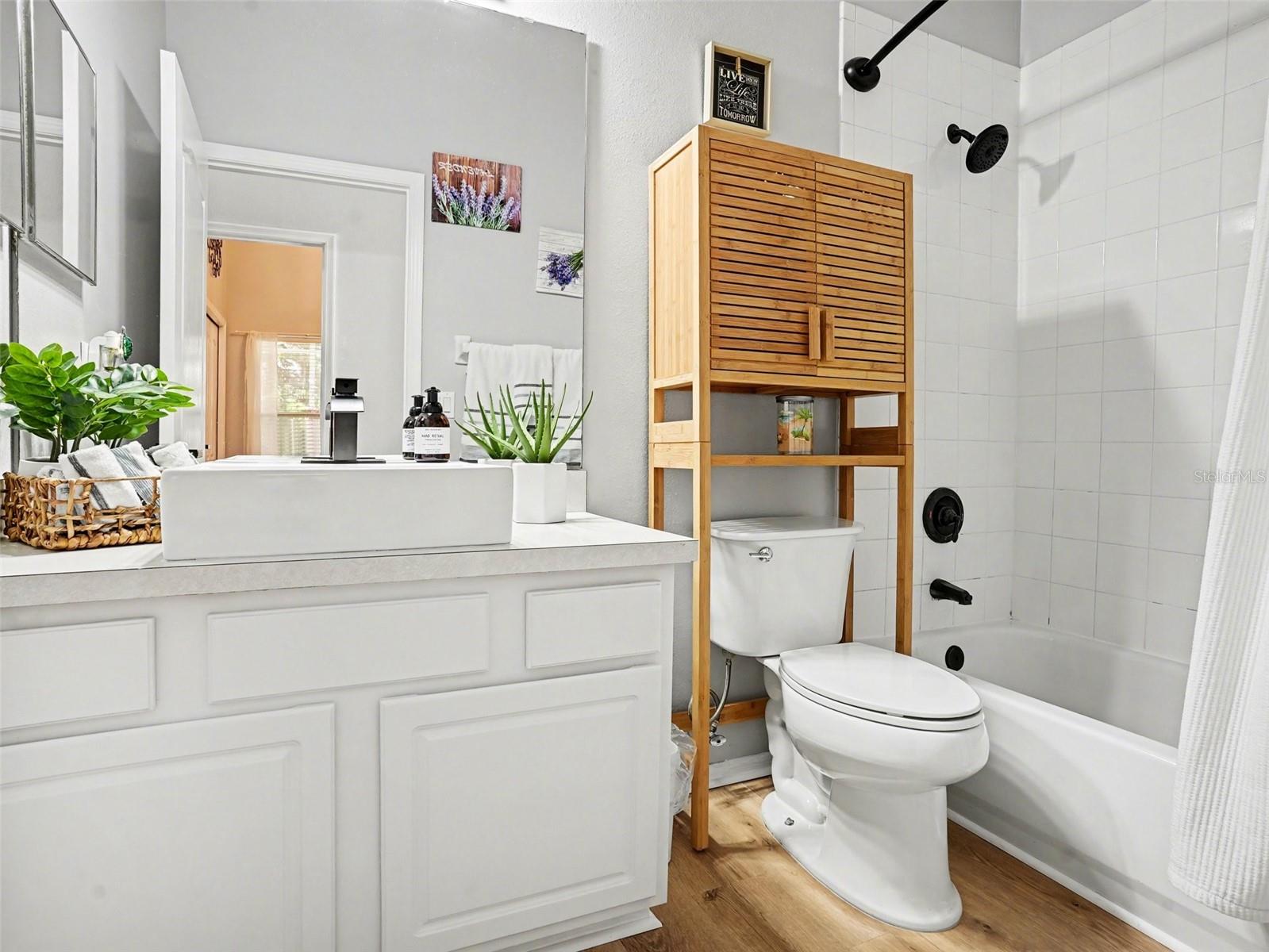 Listing photo id 22 for 14161 Portrush Drive