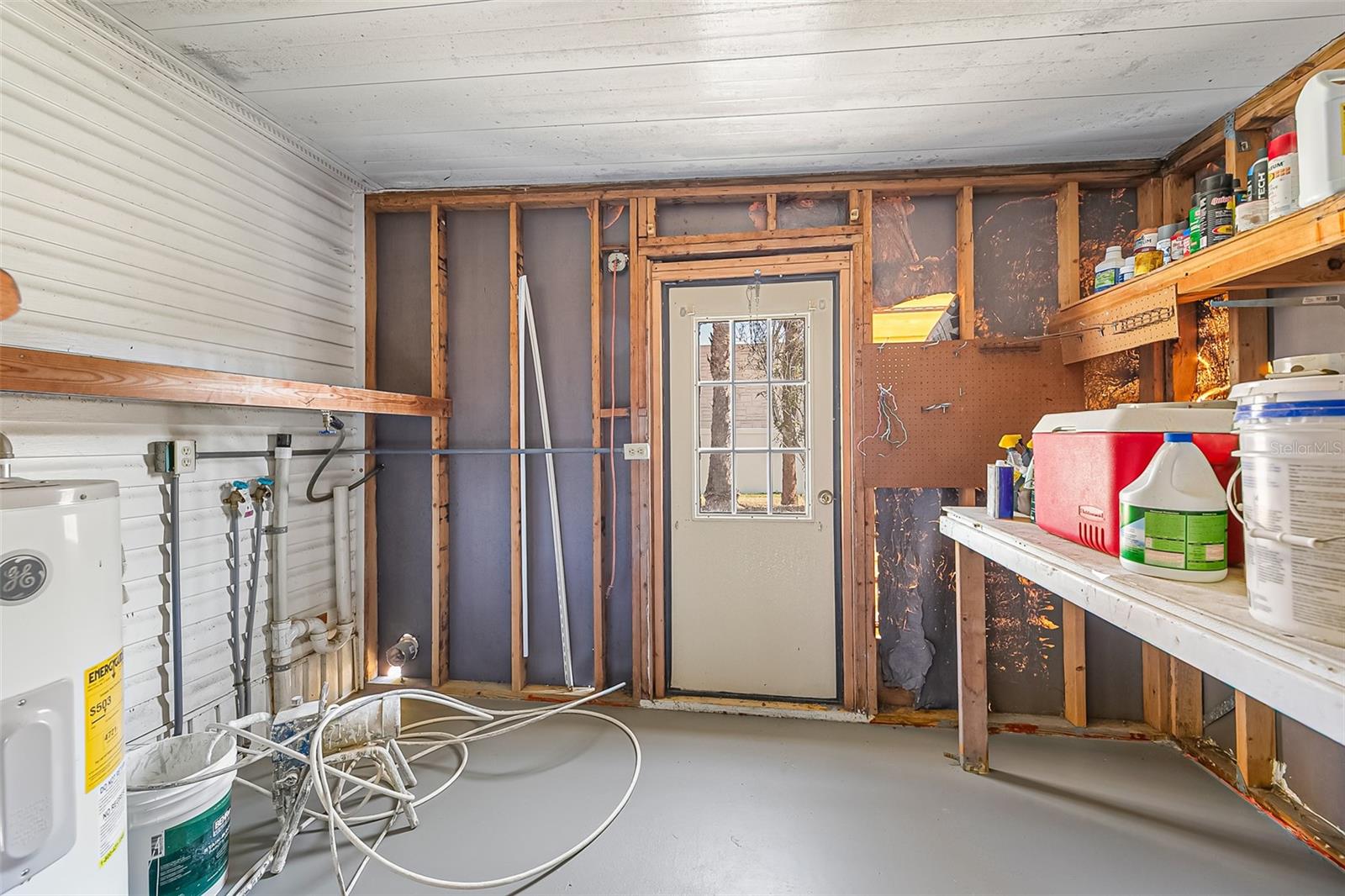 Image 34 of 43 For 117 Woodsmill Boulevard 45