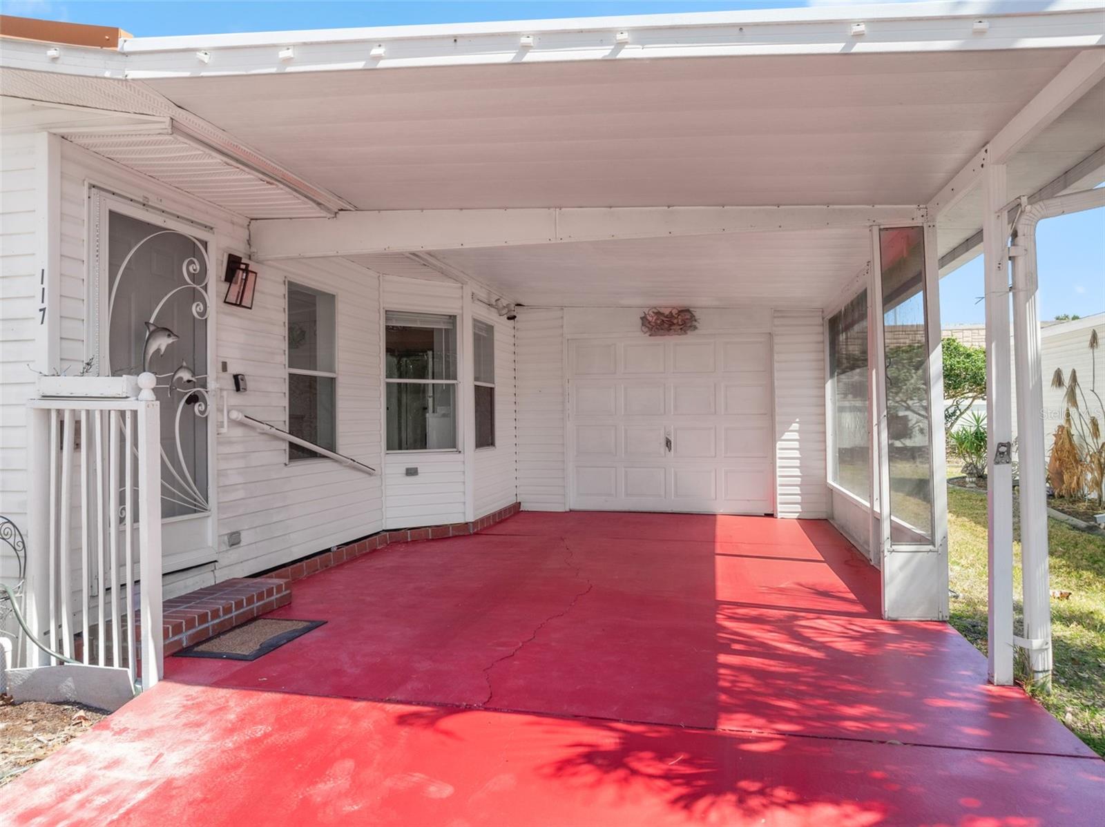 Image 7 of 43 For 117 Woodsmill Boulevard 45