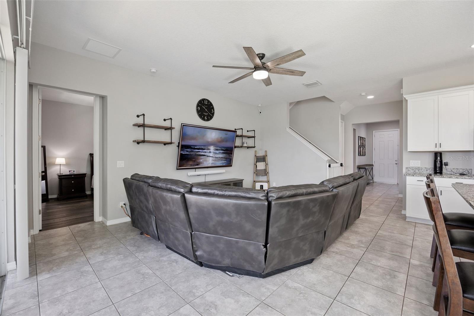 Image 10 of 47 For 1096 Alder Tree Drive