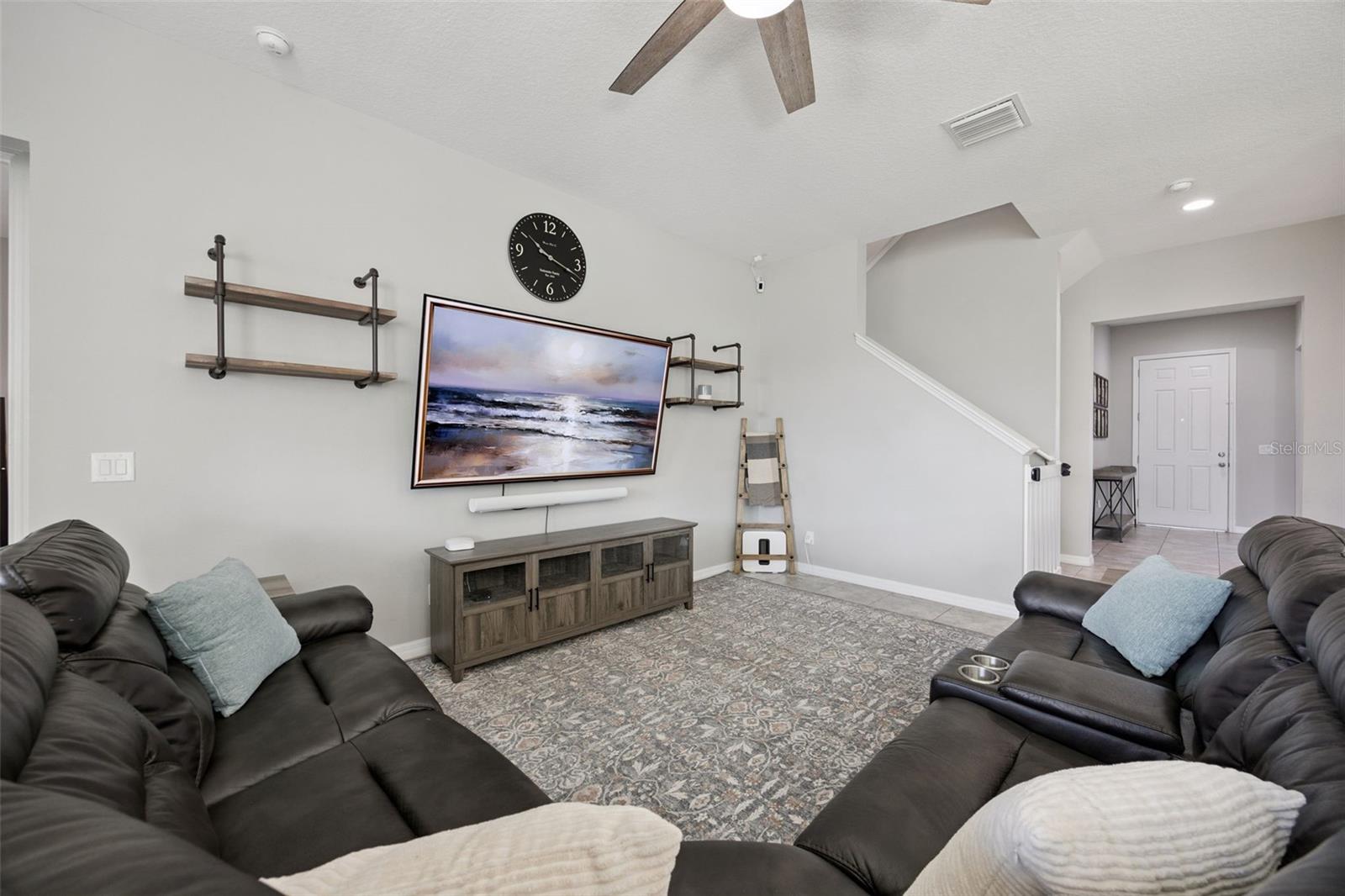 Image 14 of 47 For 1096 Alder Tree Drive