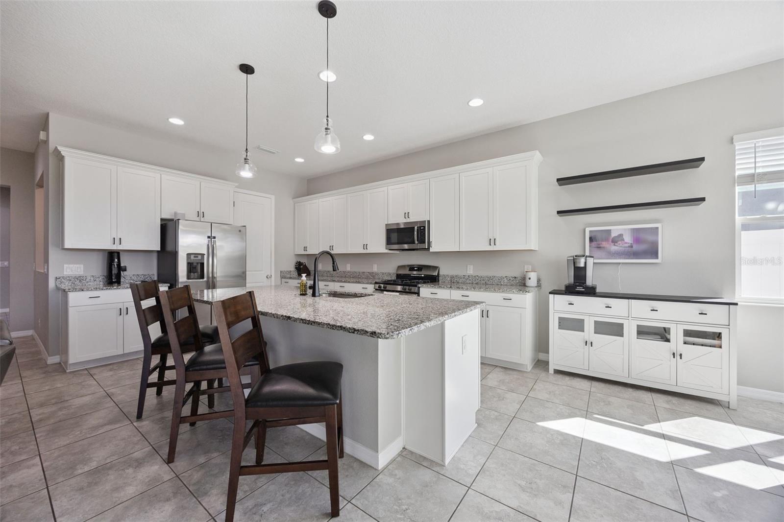 Image 19 of 47 For 1096 Alder Tree Drive