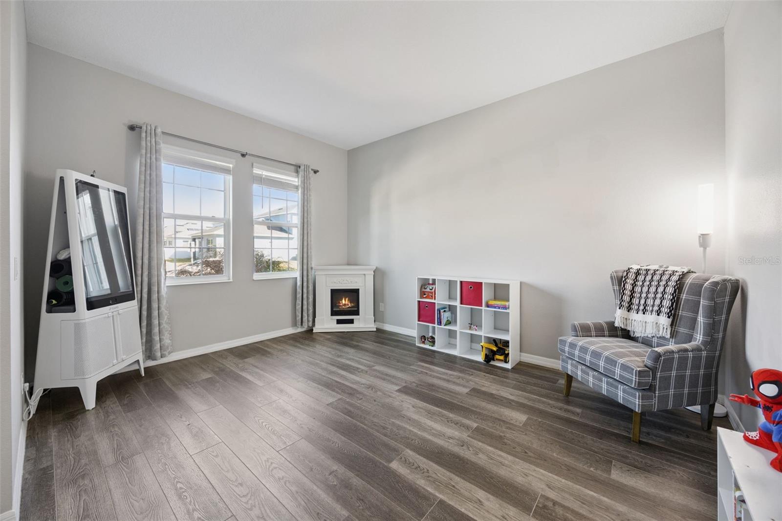 Image 27 of 47 For 1096 Alder Tree Drive