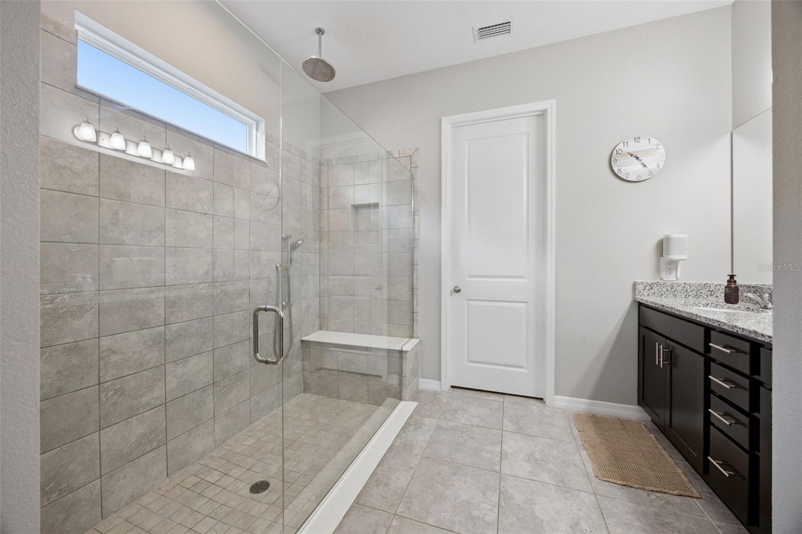 Image 31 of 47 For 1096 Alder Tree Drive