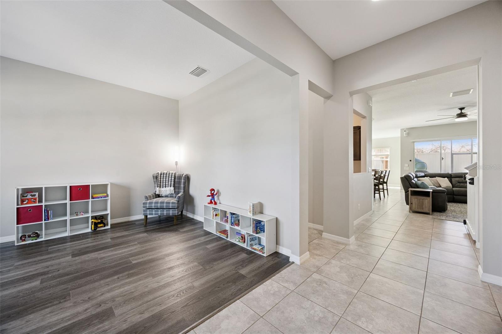 Image 8 of 47 For 1096 Alder Tree Drive