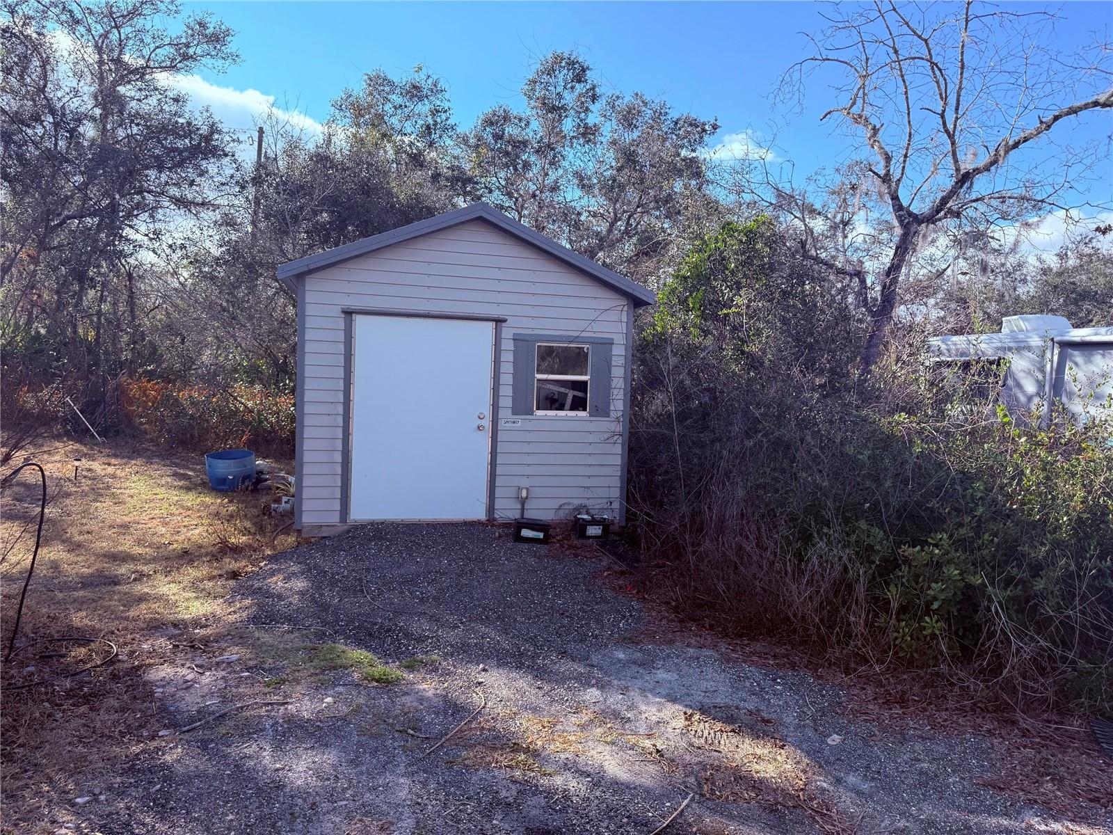 Image 9 of 25 For 900 Racoon Trail