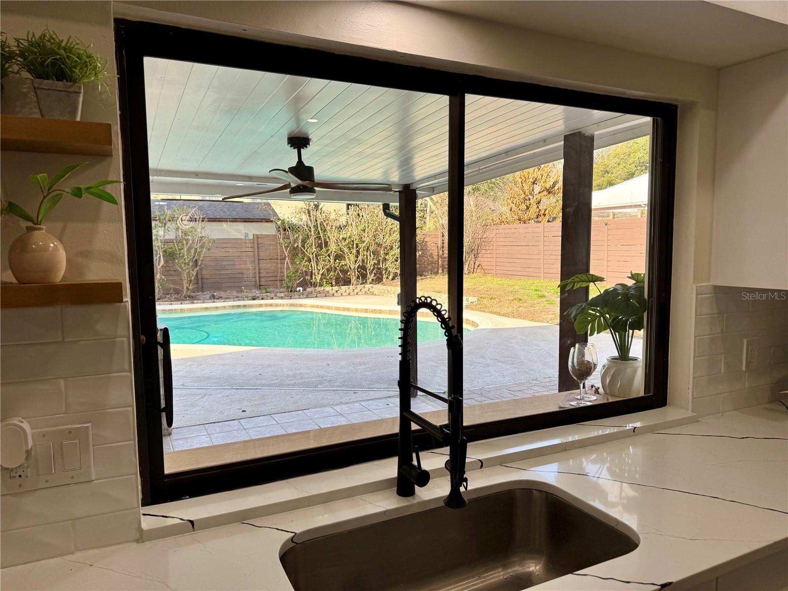 Image 9 of 37 For 407 Forest Road