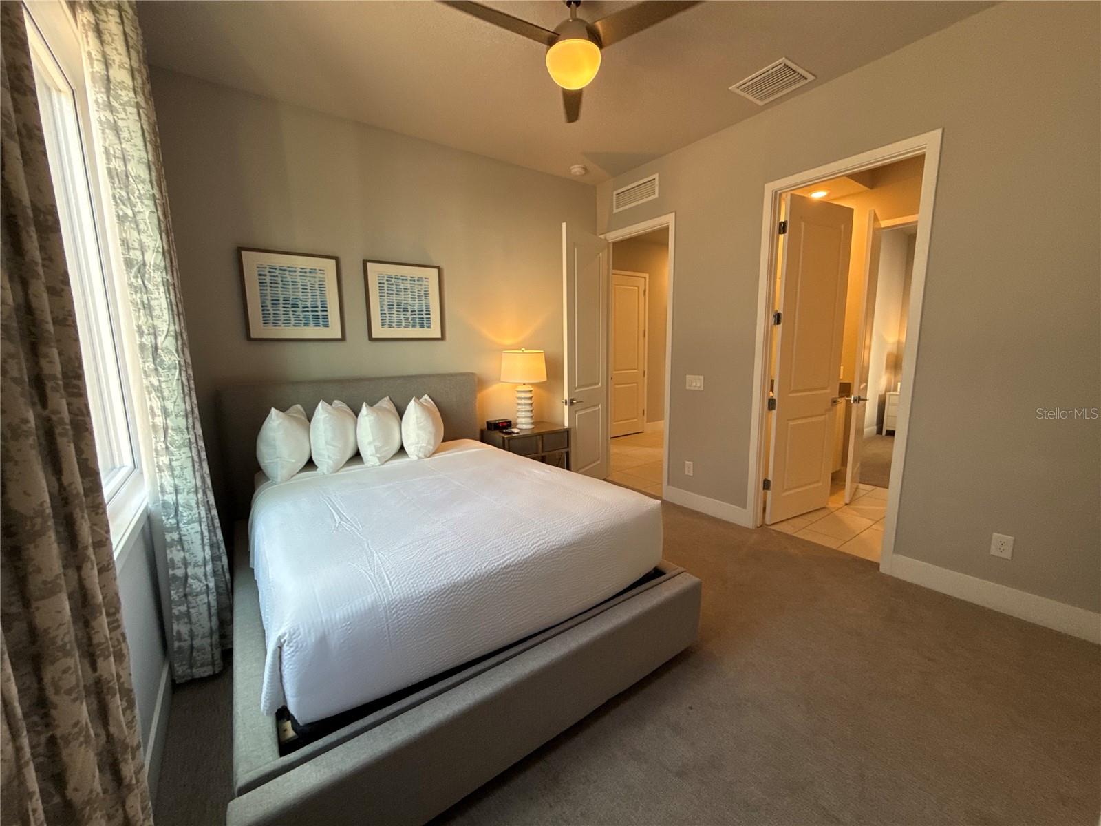 Image 21 of 36 For 7740 Sandy Ridge Drive 120