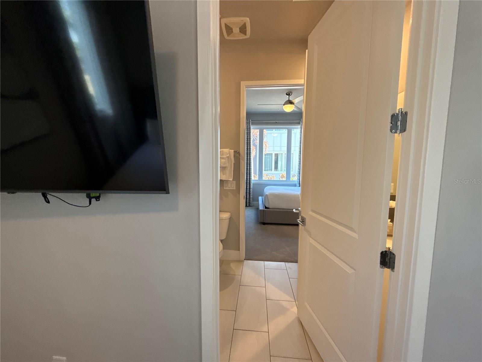 Image 24 of 36 For 7740 Sandy Ridge Drive 120