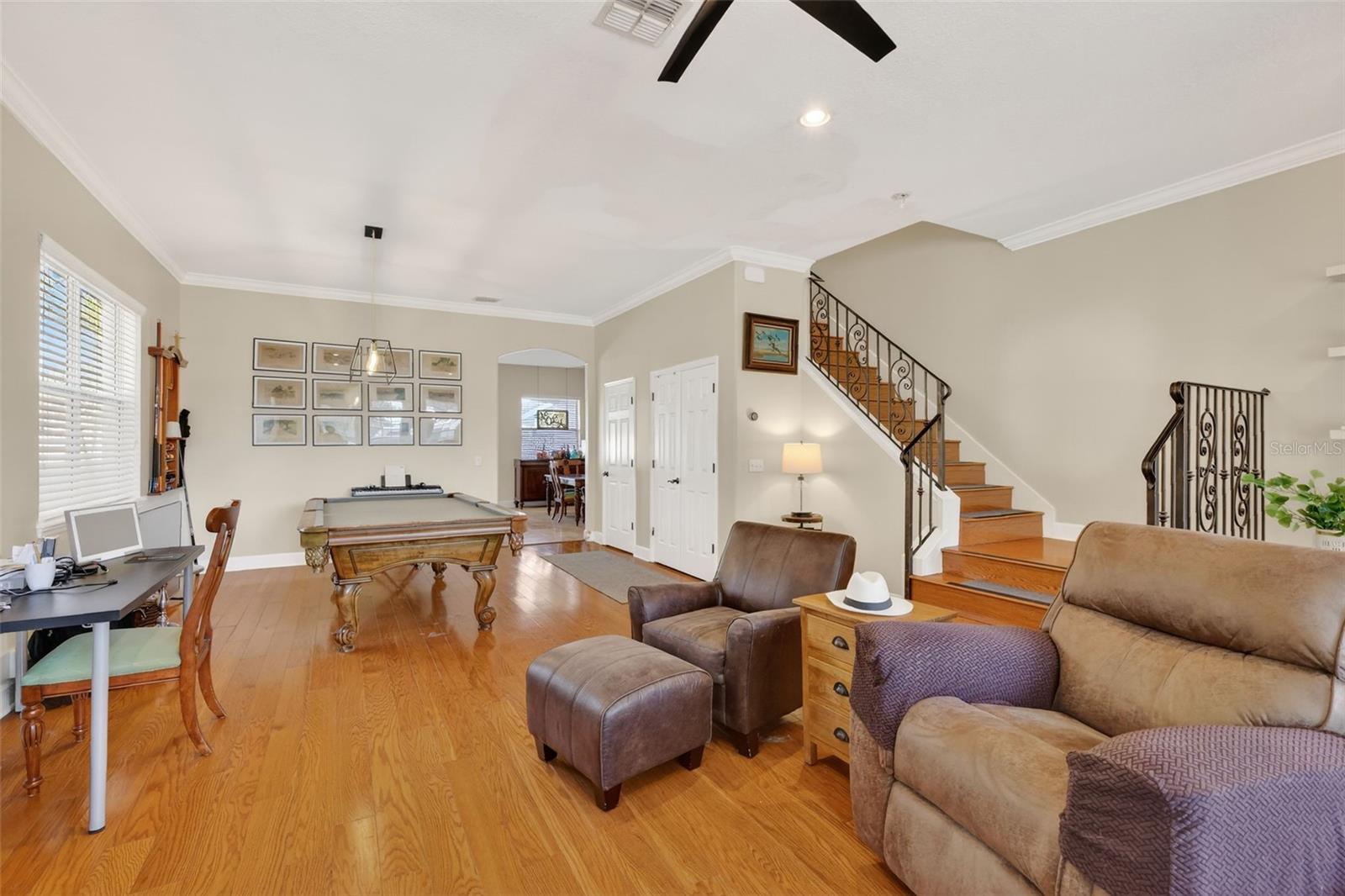 Image 11 of 66 For 111 Steele Street