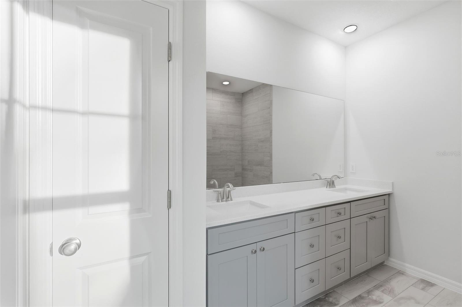 Image 24 of 54 For 808 Campello Street