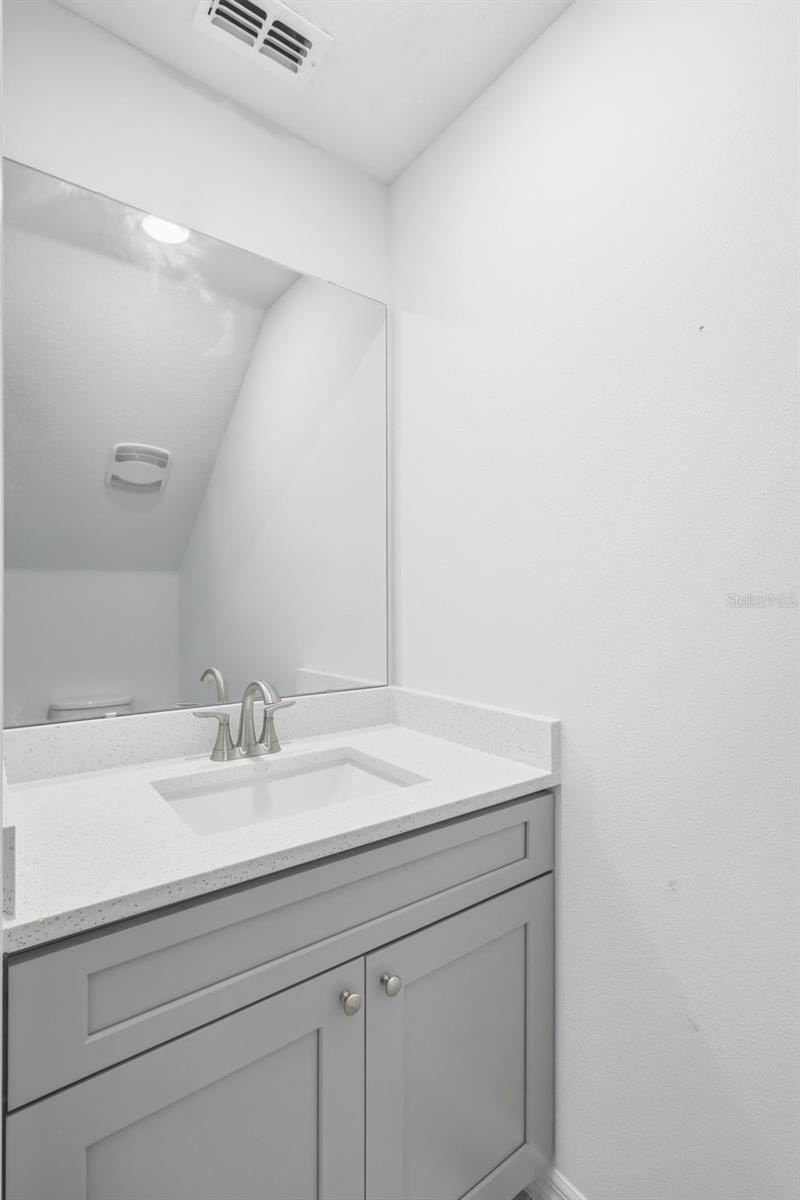 Image 28 of 54 For 808 Campello Street