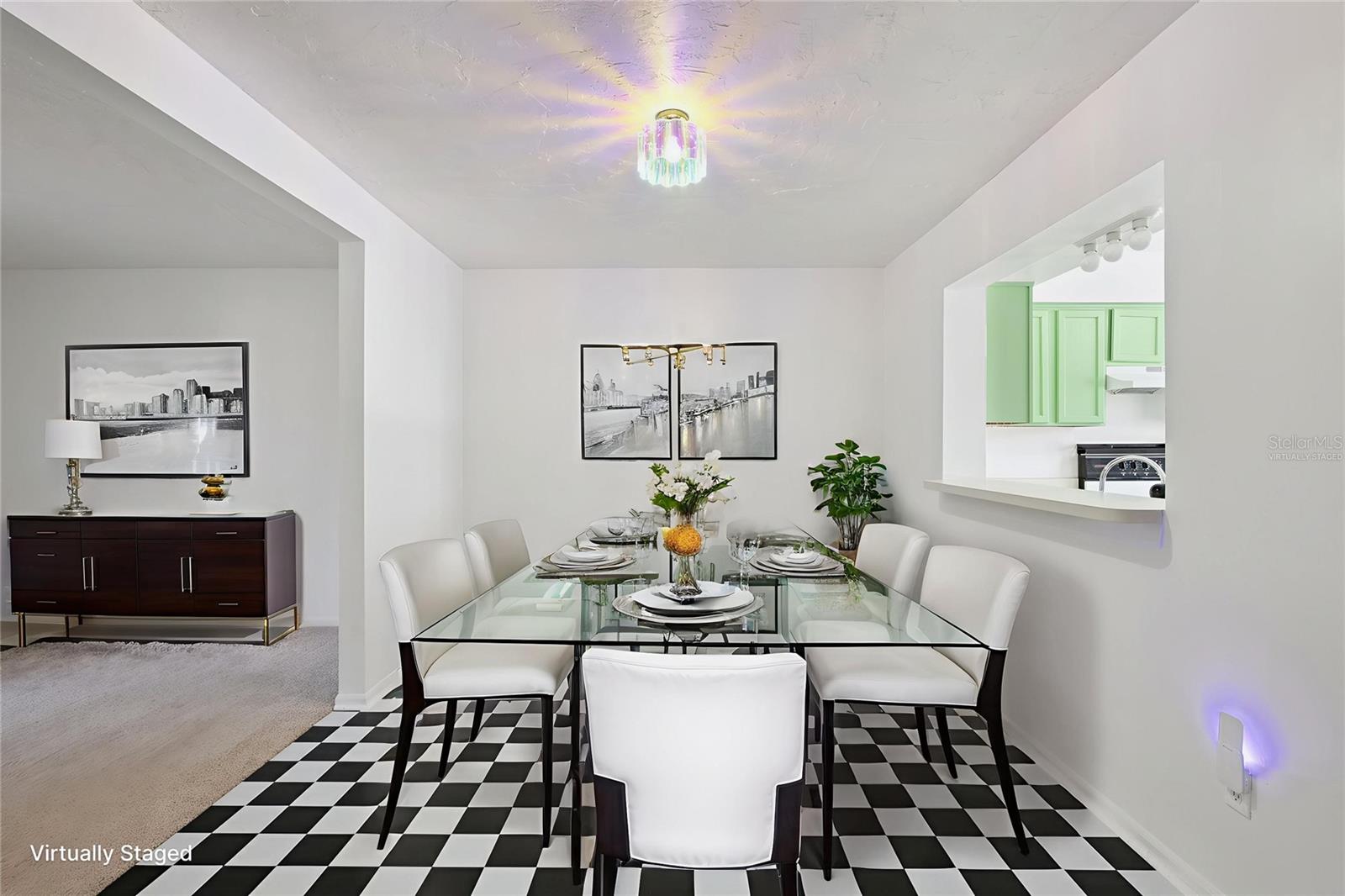 Image 9 of 37 For 565 Green Spring Circle