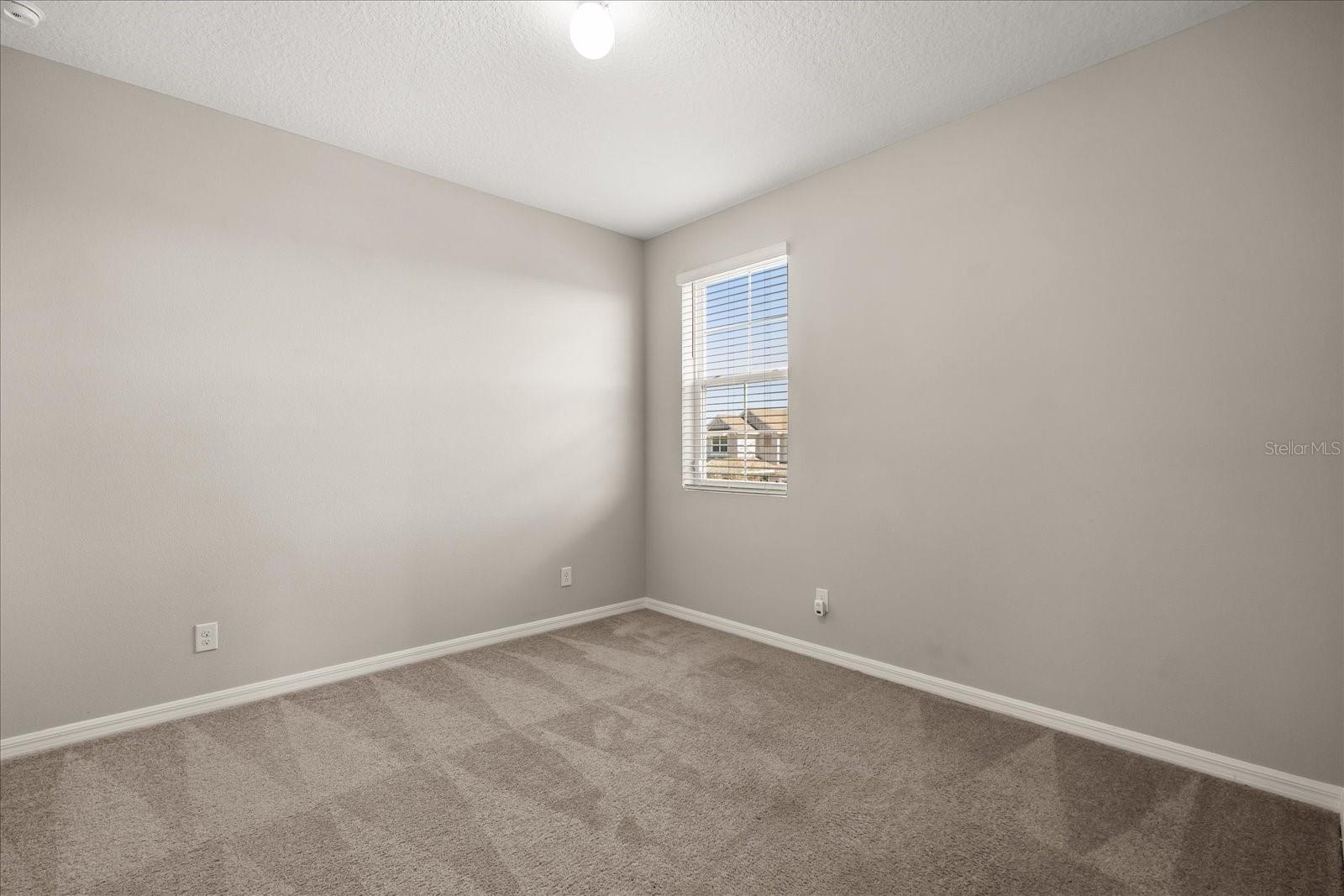 Image 18 of 40 For 5329 Jubiloso Drive