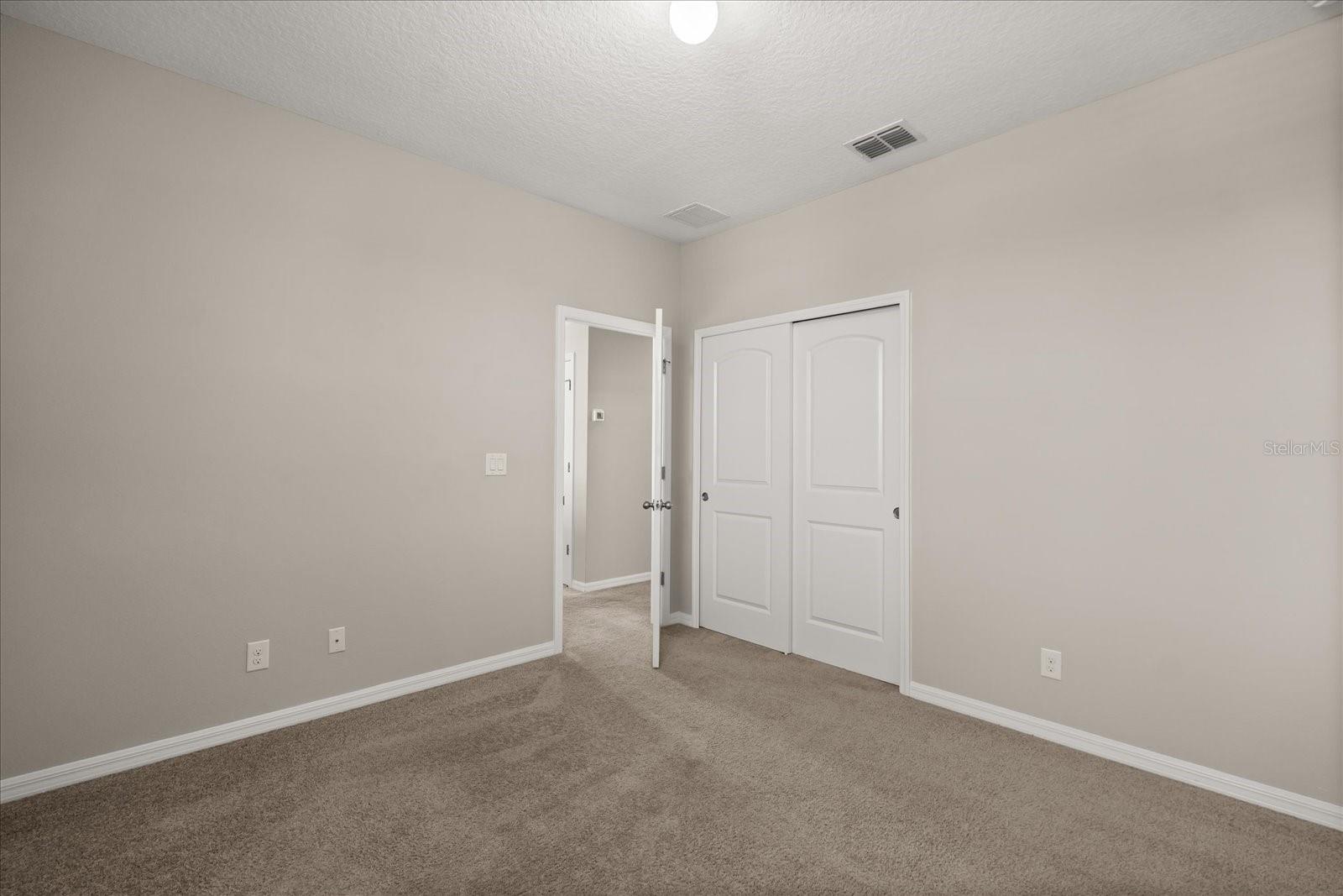 Image 19 of 40 For 5329 Jubiloso Drive