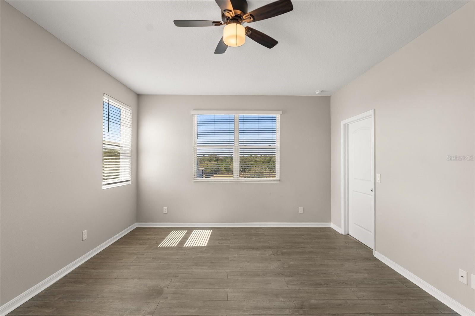 Image 23 of 40 For 5329 Jubiloso Drive