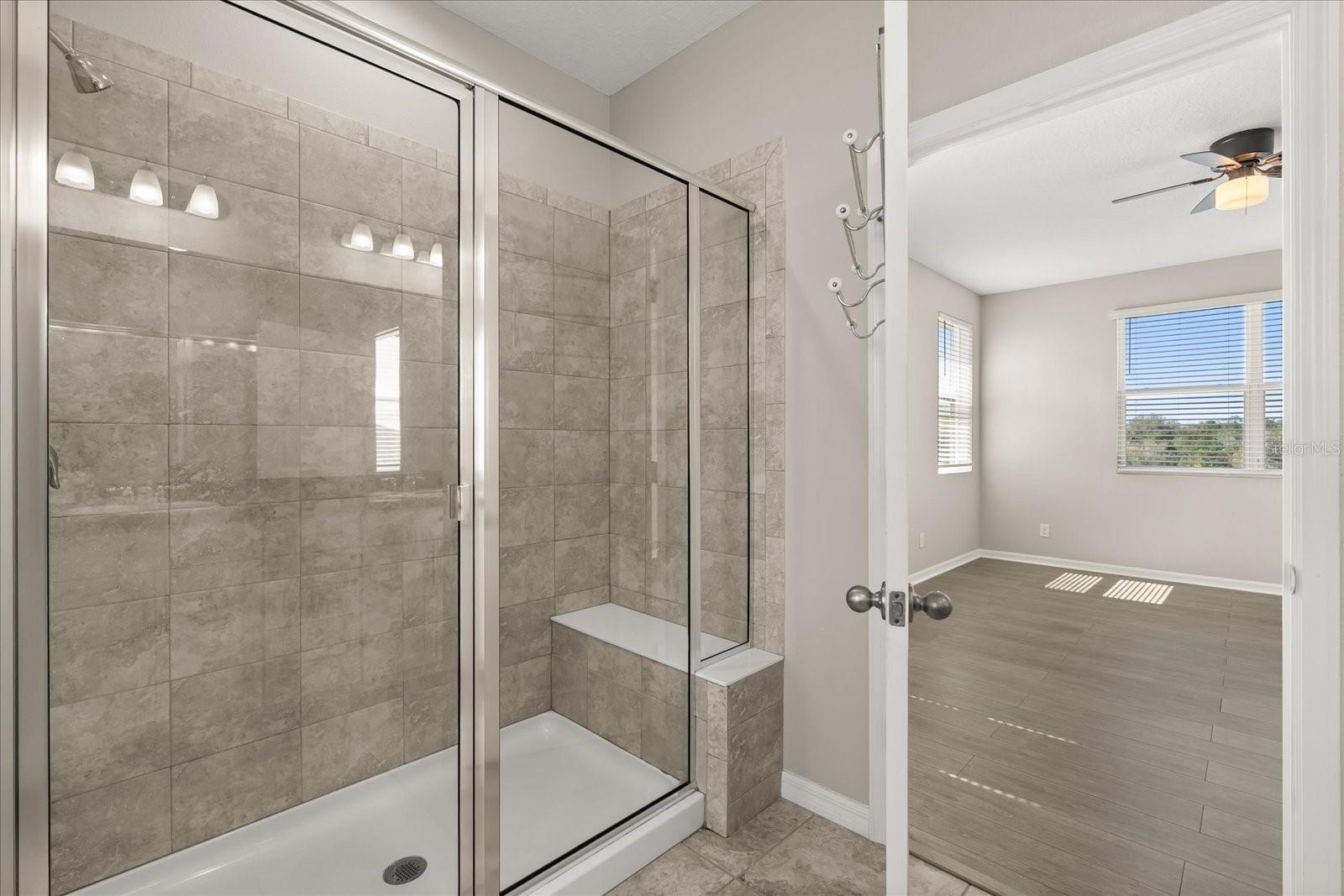 Image 27 of 40 For 5329 Jubiloso Drive