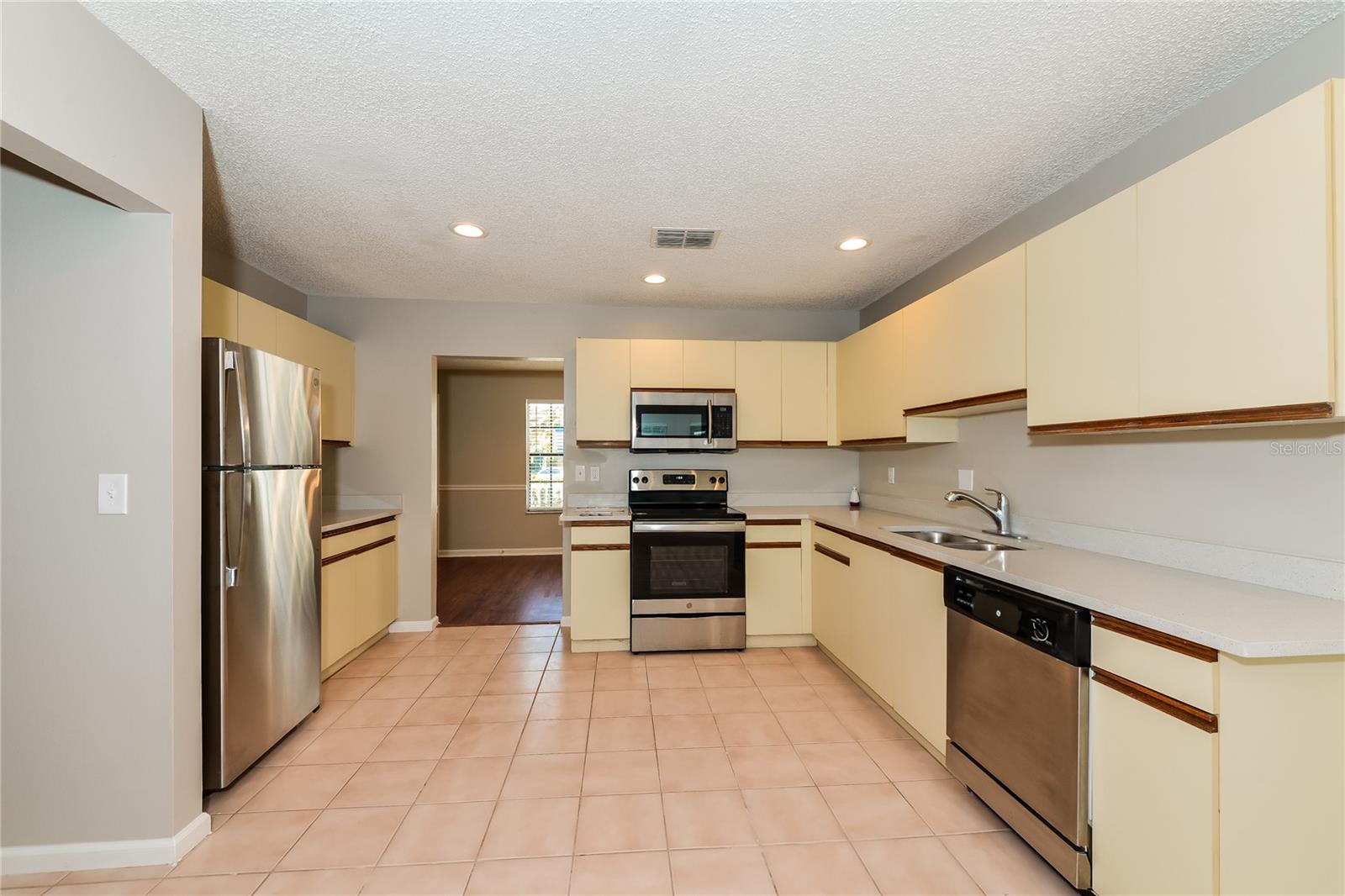 Image 5 of 17 For 5751 Forester Lake Drive